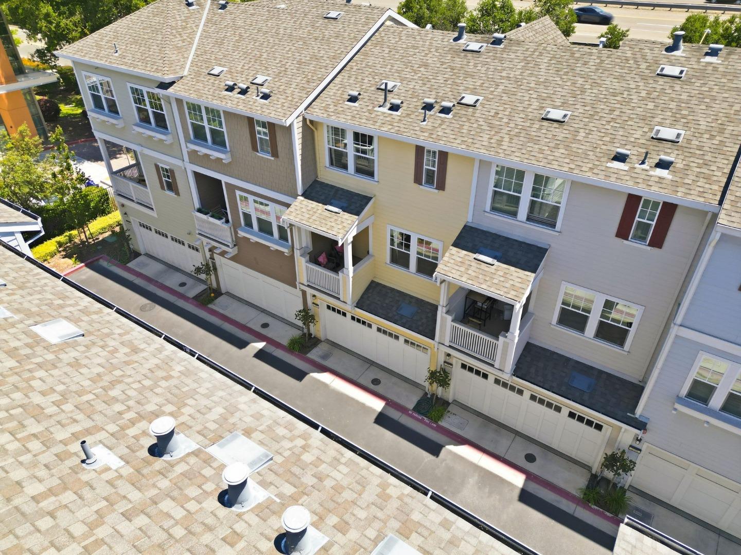 Detail Gallery Image 41 of 50 For 394 Circuit Way, Mountain View,  CA 94043 - 3 Beds | 2/1 Baths