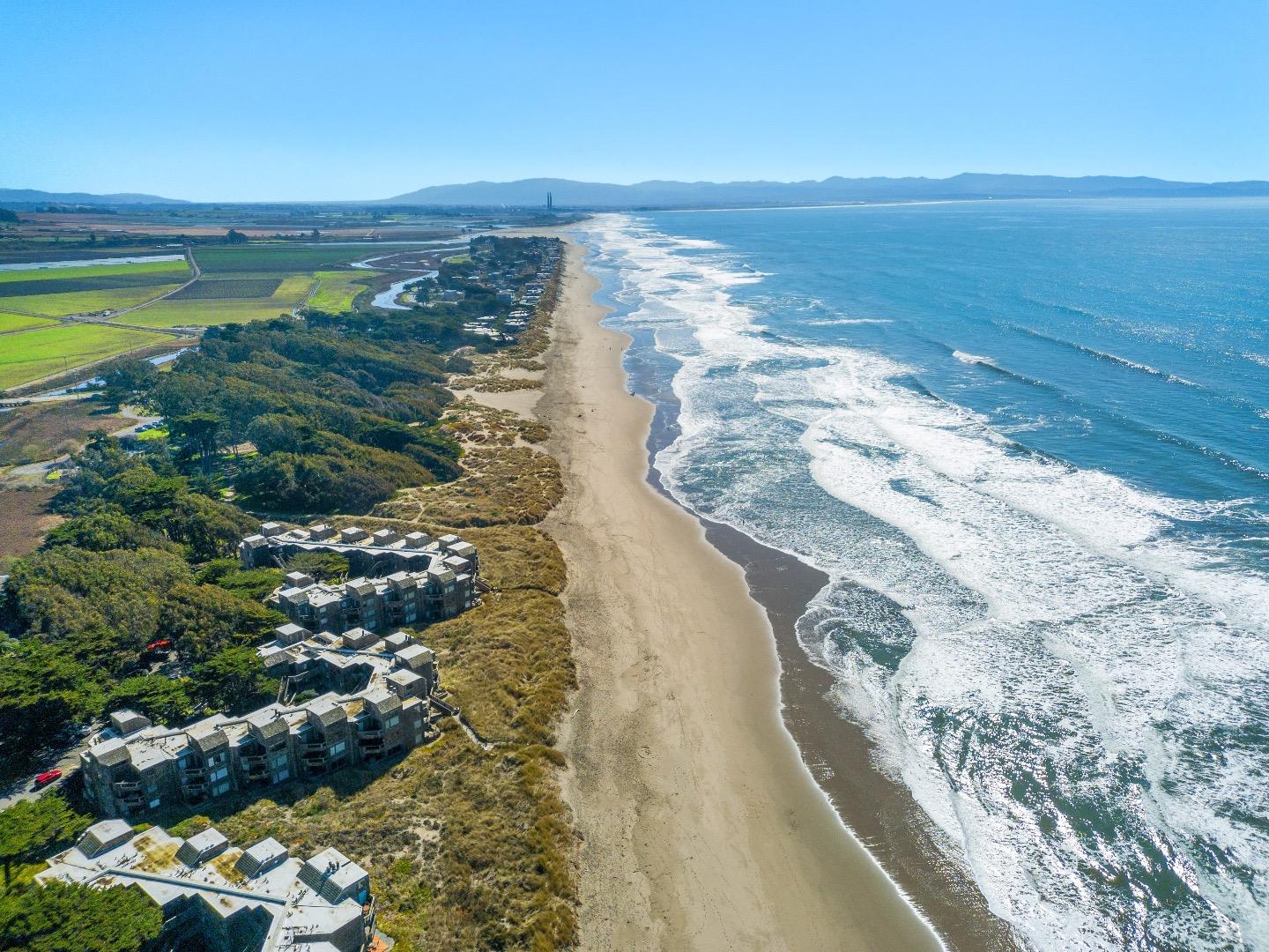 Detail Gallery Image 31 of 33 For 101 Shell Dr #64,  Watsonville,  CA 95076 - 2 Beds | 2 Baths