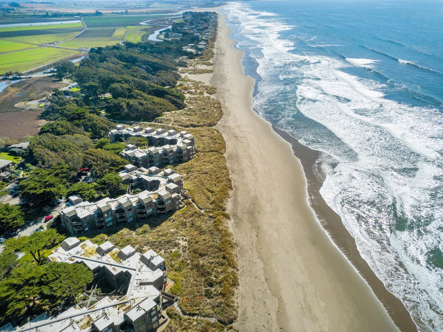 Detail Gallery Image 32 of 33 For 101 Shell Dr #64,  Watsonville,  CA 95076 - 2 Beds | 2 Baths