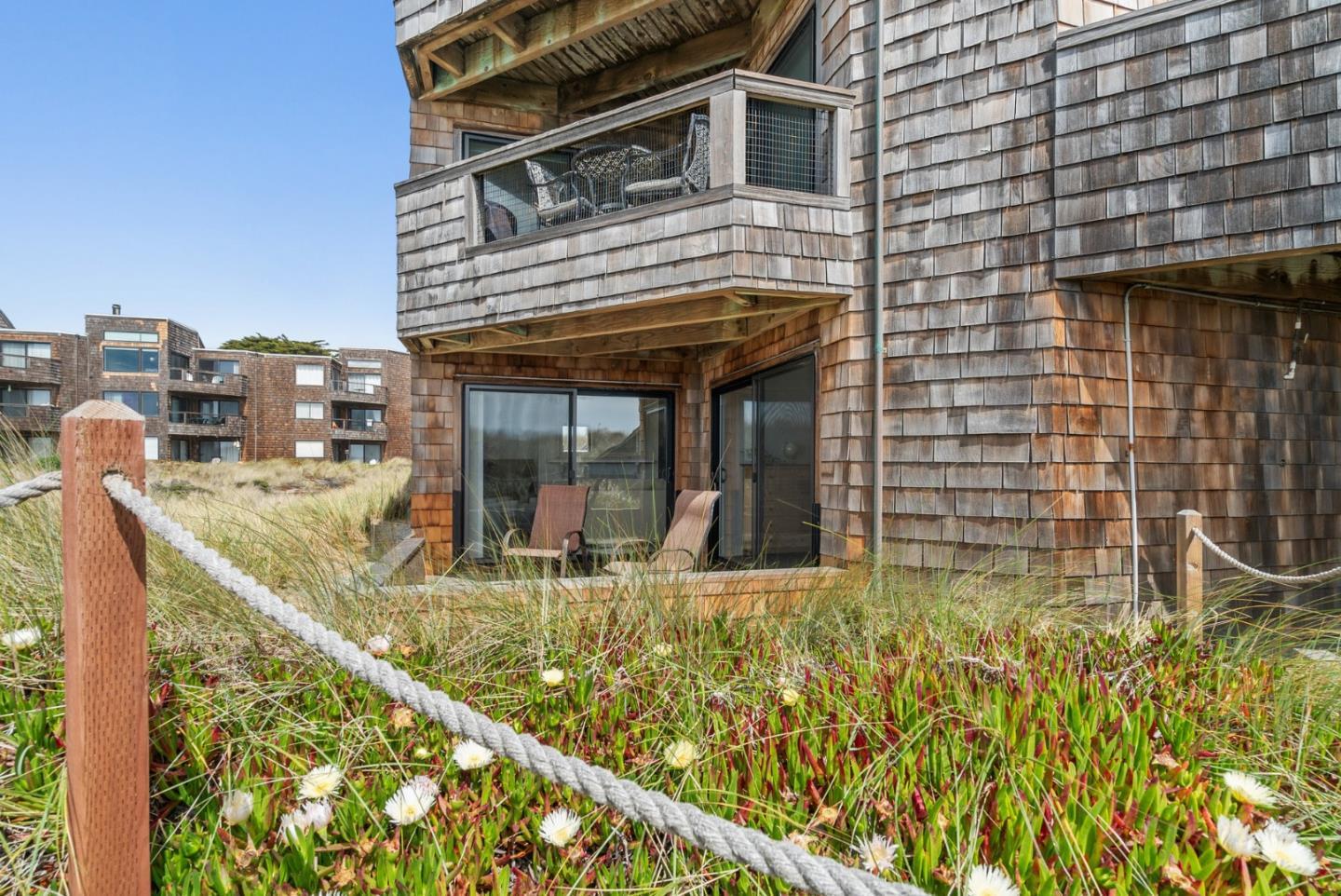 Detail Gallery Image 30 of 42 For 101 Shell Dr #109,  Watsonville,  CA 95076 - 1 Beds | 1 Baths