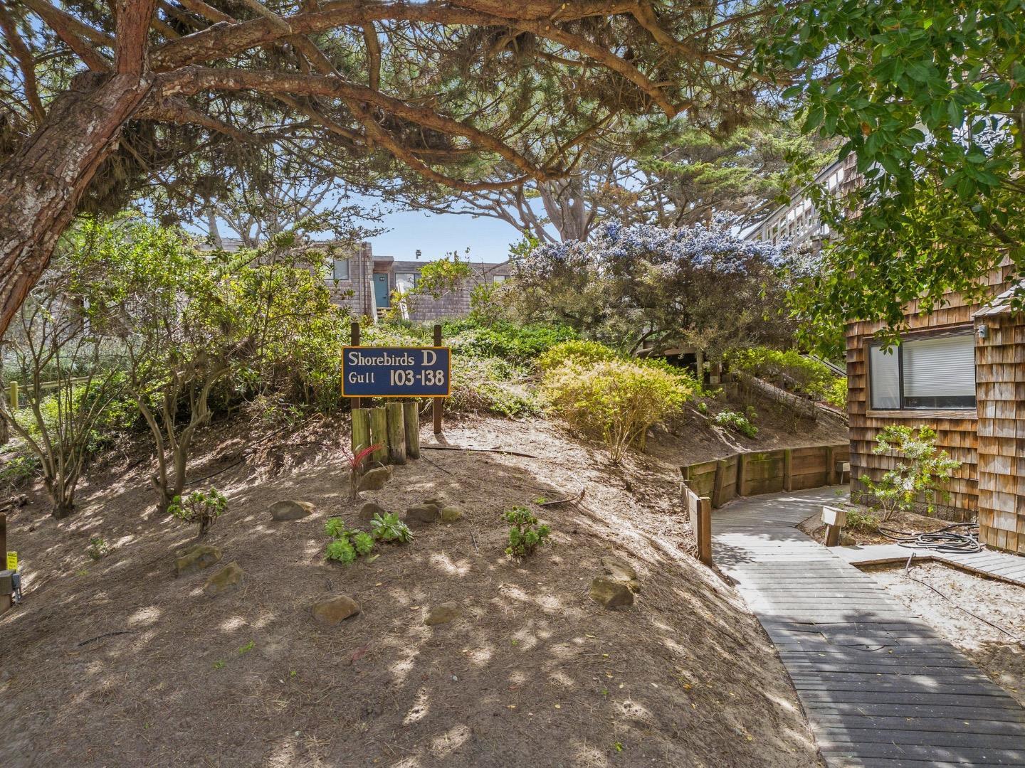 Detail Gallery Image 32 of 42 For 101 Shell Dr #109,  Watsonville,  CA 95076 - 1 Beds | 1 Baths