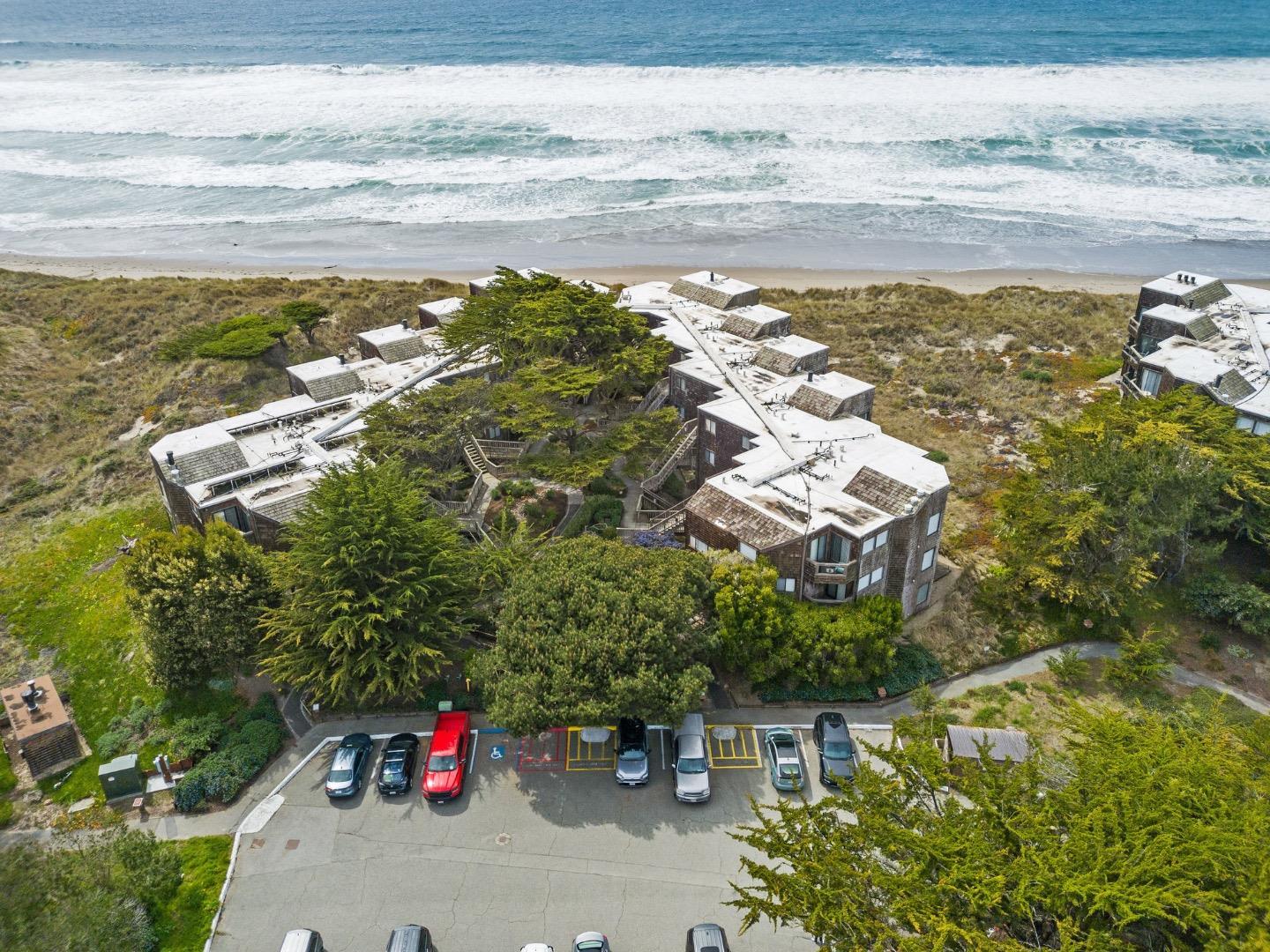 Detail Gallery Image 33 of 42 For 101 Shell Dr #109,  Watsonville,  CA 95076 - 1 Beds | 1 Baths