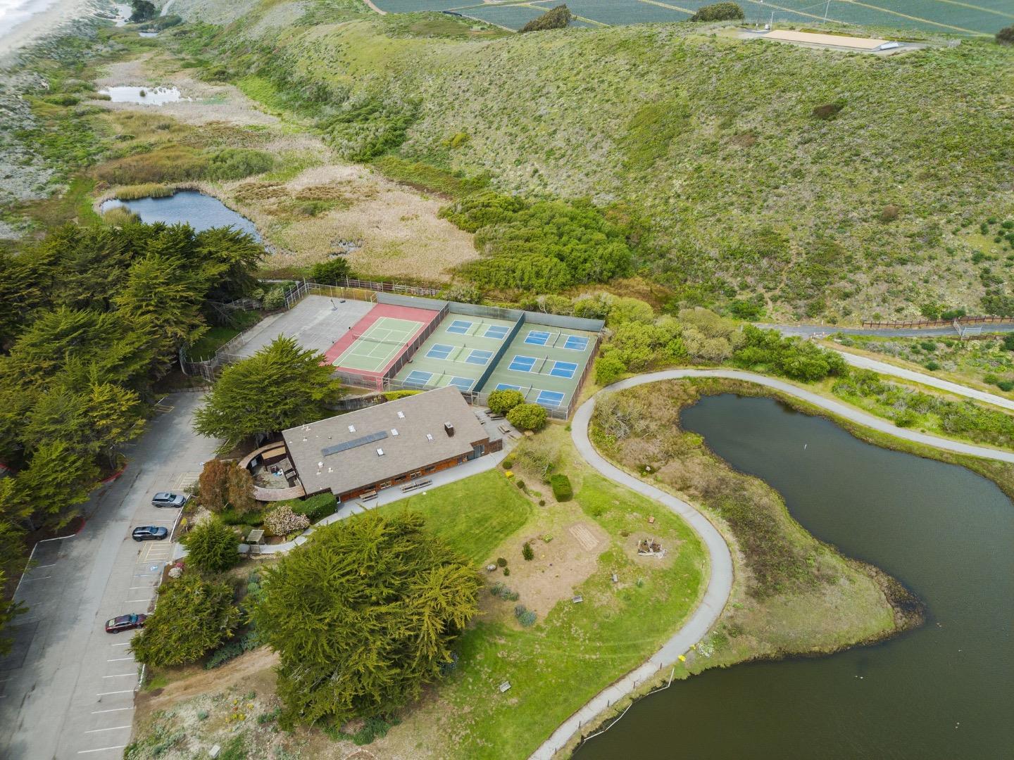 Detail Gallery Image 35 of 42 For 101 Shell Dr #109,  Watsonville,  CA 95076 - 1 Beds | 1 Baths