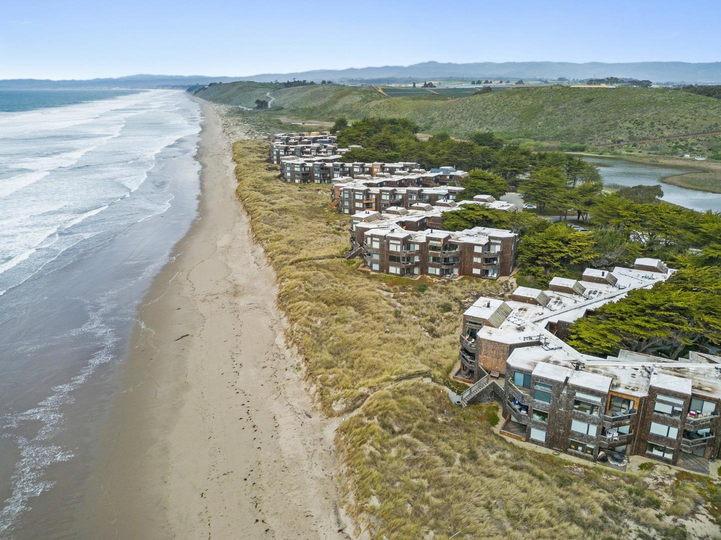 Detail Gallery Image 39 of 42 For 101 Shell Dr #109,  Watsonville,  CA 95076 - 1 Beds | 1 Baths