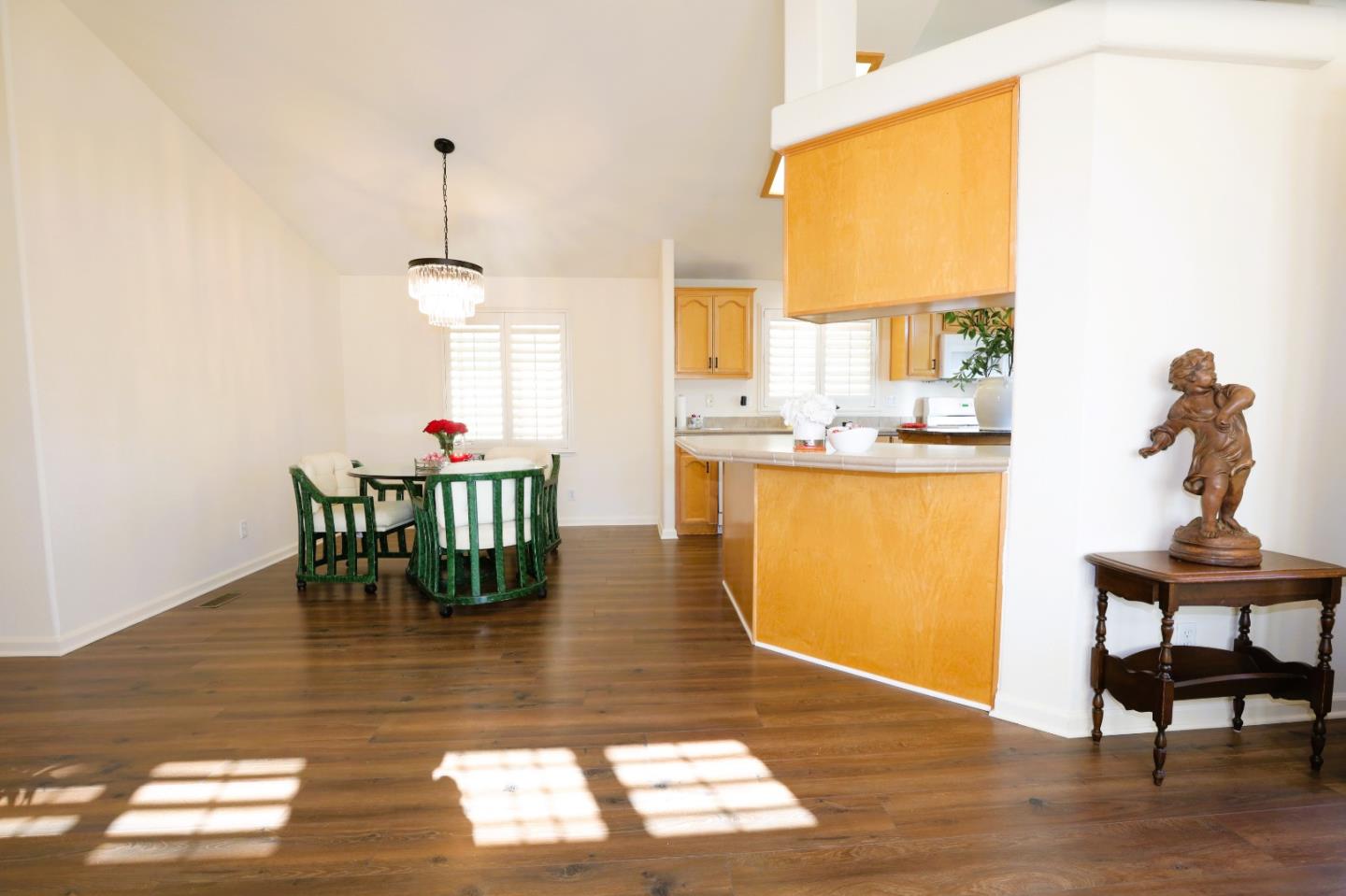 Detail Gallery Image 17 of 81 For 433 Sylvan Ave #122,  Mountain View,  CA 94041 - 3 Beds | 2 Baths