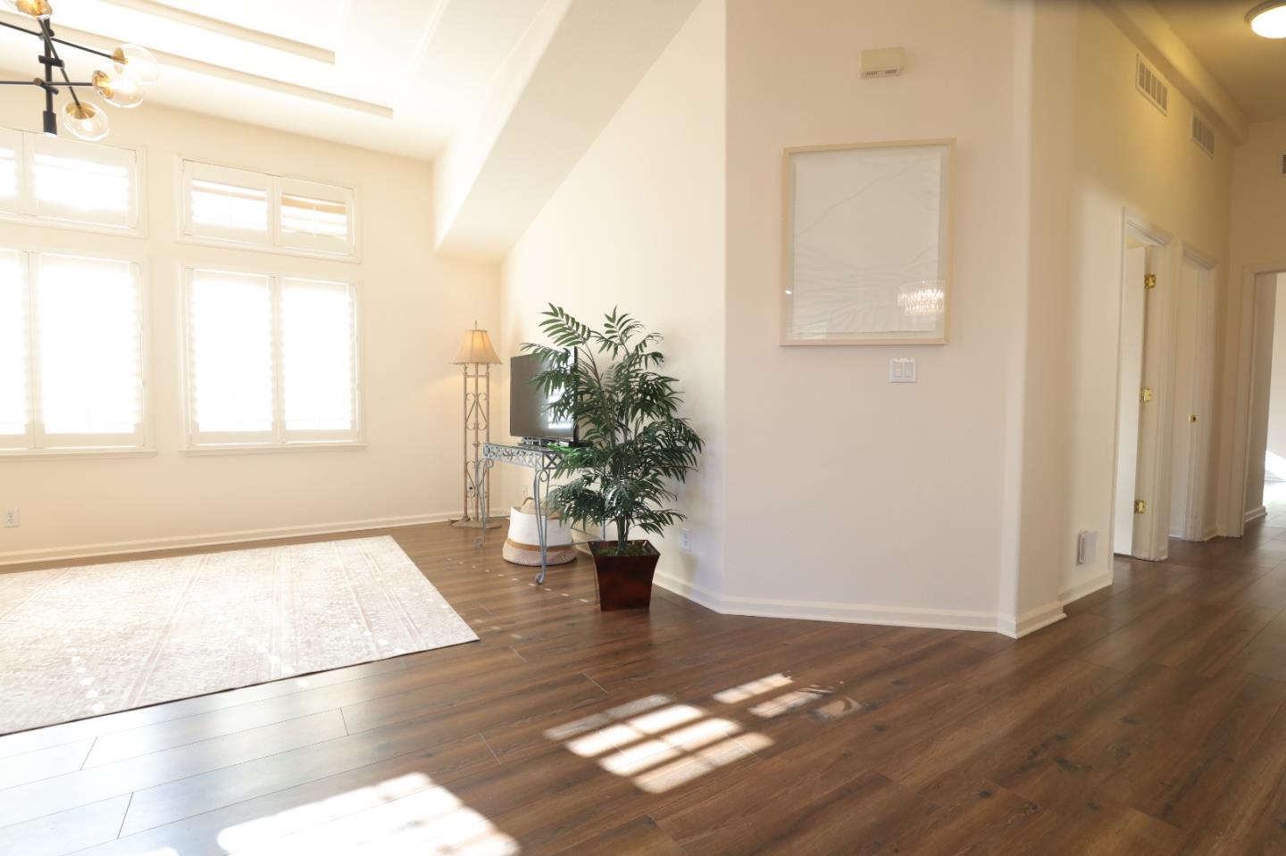 Detail Gallery Image 39 of 81 For 433 Sylvan Ave #122,  Mountain View,  CA 94041 - 3 Beds | 2 Baths