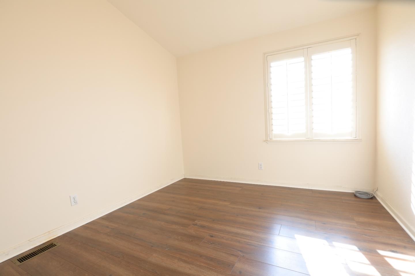 Detail Gallery Image 45 of 81 For 433 Sylvan Ave #122,  Mountain View,  CA 94041 - 3 Beds | 2 Baths