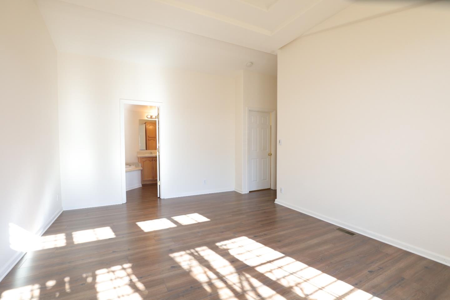 Detail Gallery Image 67 of 81 For 433 Sylvan Ave #122,  Mountain View,  CA 94041 - 3 Beds | 2 Baths