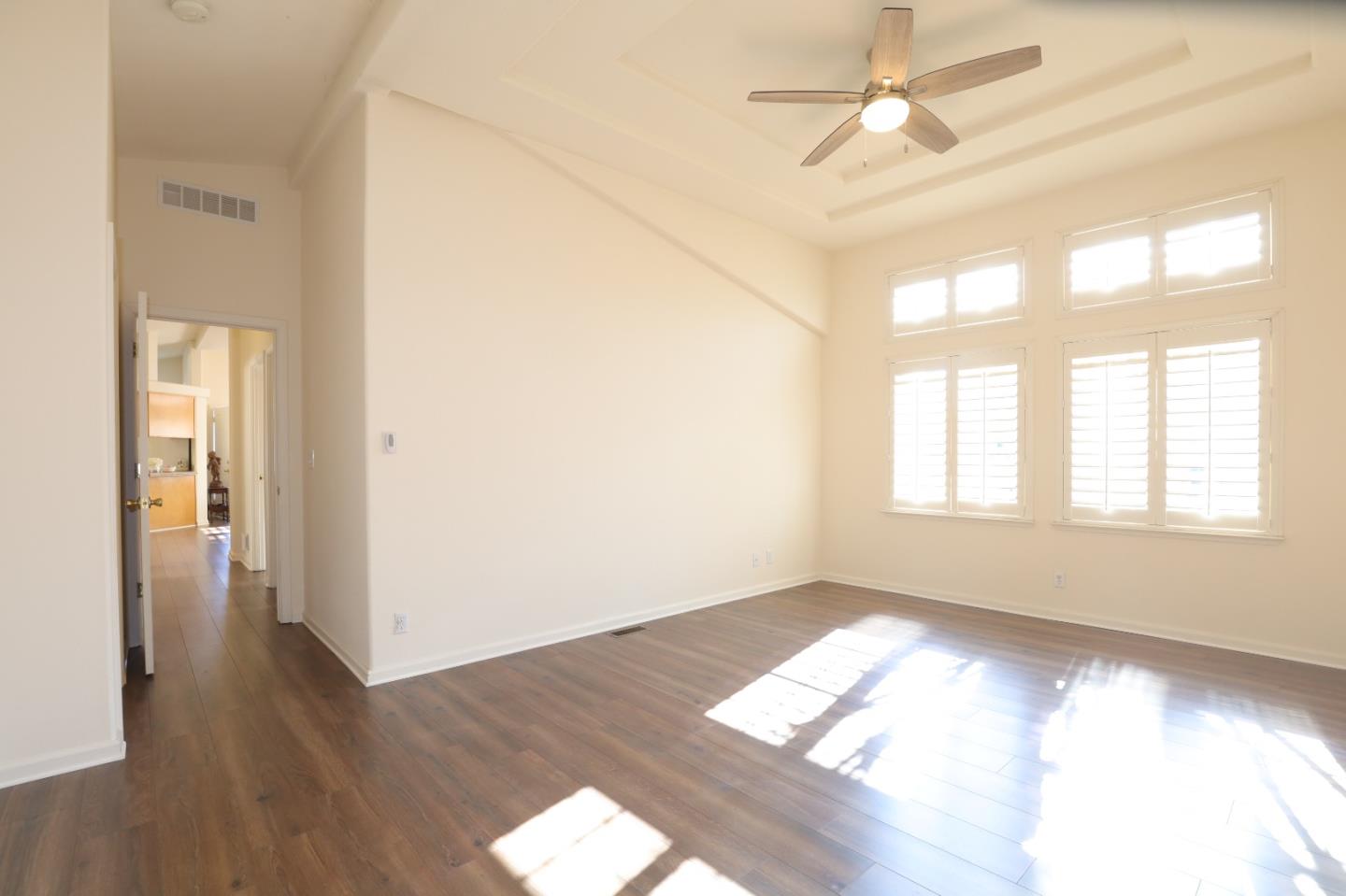 Detail Gallery Image 68 of 81 For 433 Sylvan Ave #122,  Mountain View,  CA 94041 - 3 Beds | 2 Baths