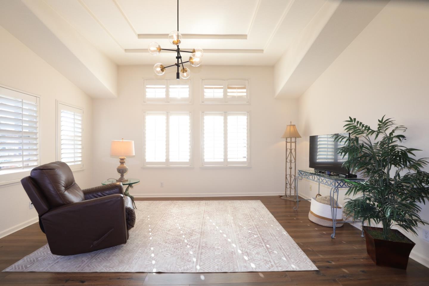 Detail Gallery Image 9 of 81 For 433 Sylvan Ave #122,  Mountain View,  CA 94041 - 3 Beds | 2 Baths