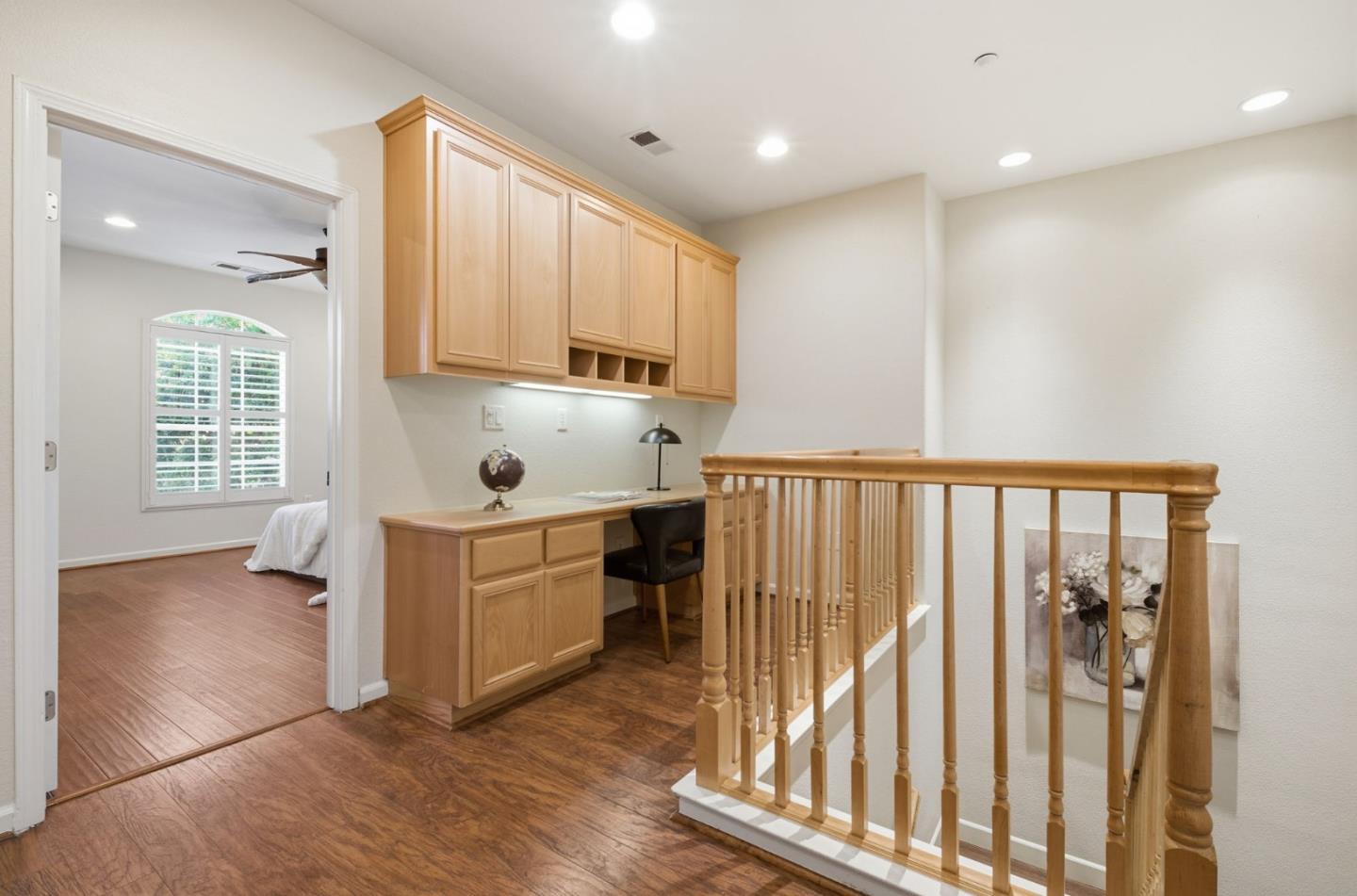 Detail Gallery Image 23 of 47 For 7942 English Oak Cir, Gilroy,  CA 95020 - 3 Beds | 2/1 Baths