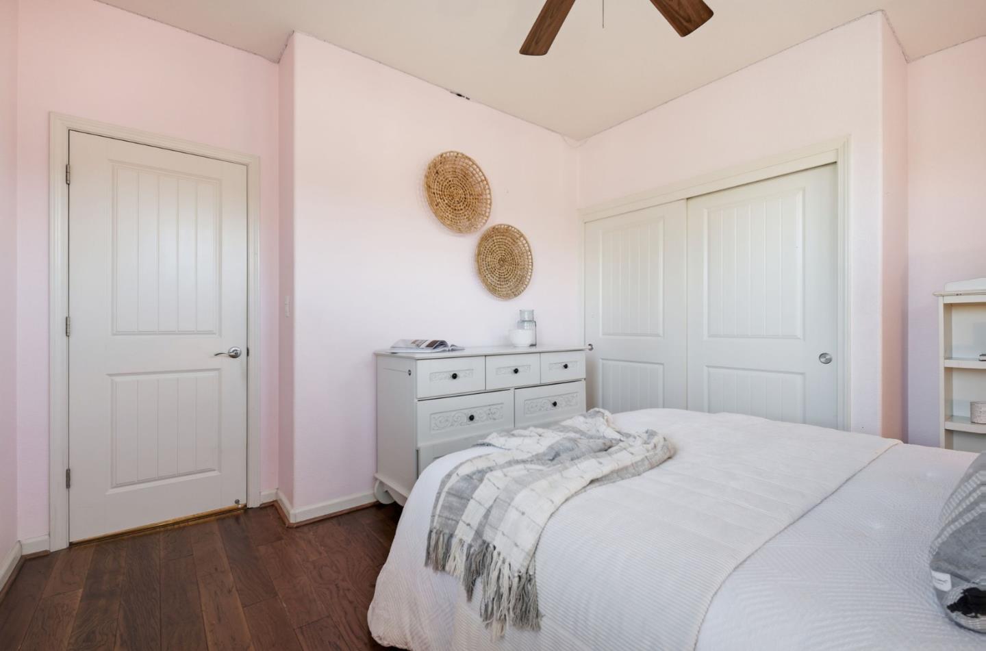 Detail Gallery Image 36 of 47 For 7942 English Oak Cir, Gilroy,  CA 95020 - 3 Beds | 2/1 Baths