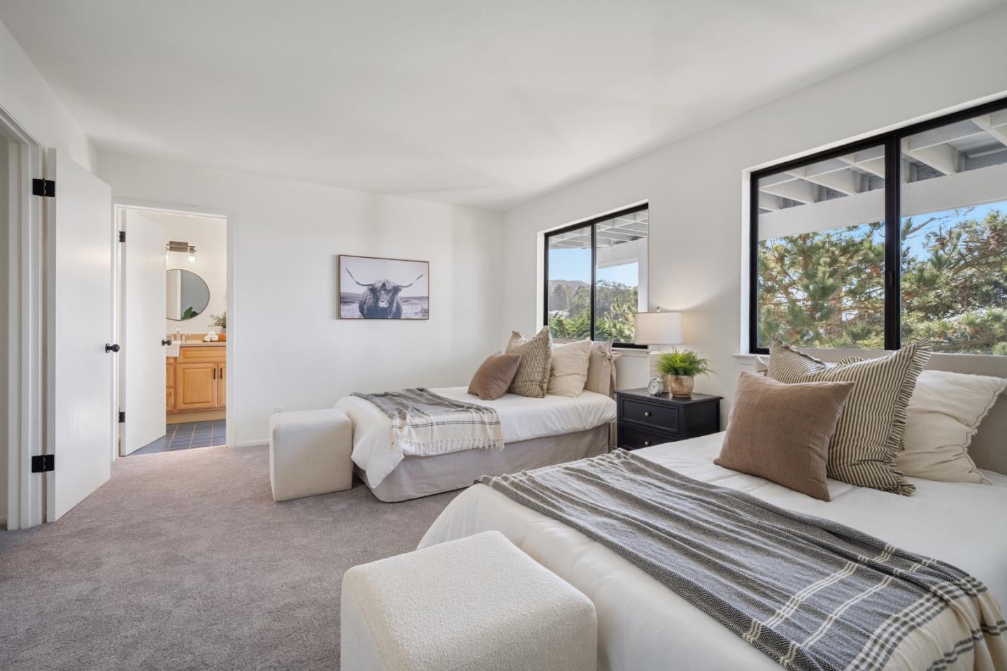 Detail Gallery Image 23 of 41 For 582 Farallon Ave, Pacifica,  CA 94044 - 3 Beds | 2 Baths