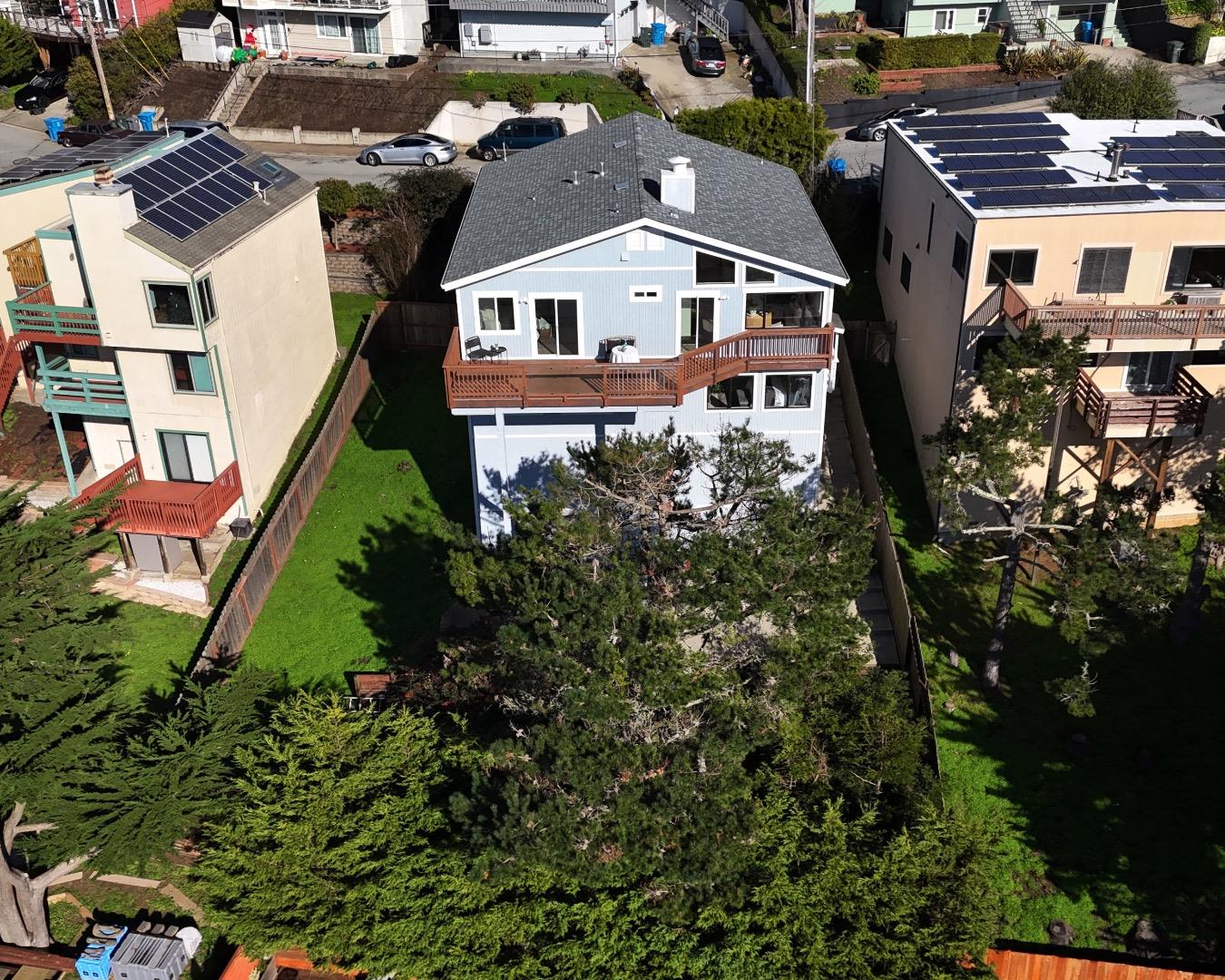 Detail Gallery Image 32 of 41 For 582 Farallon Ave, Pacifica,  CA 94044 - 3 Beds | 2 Baths