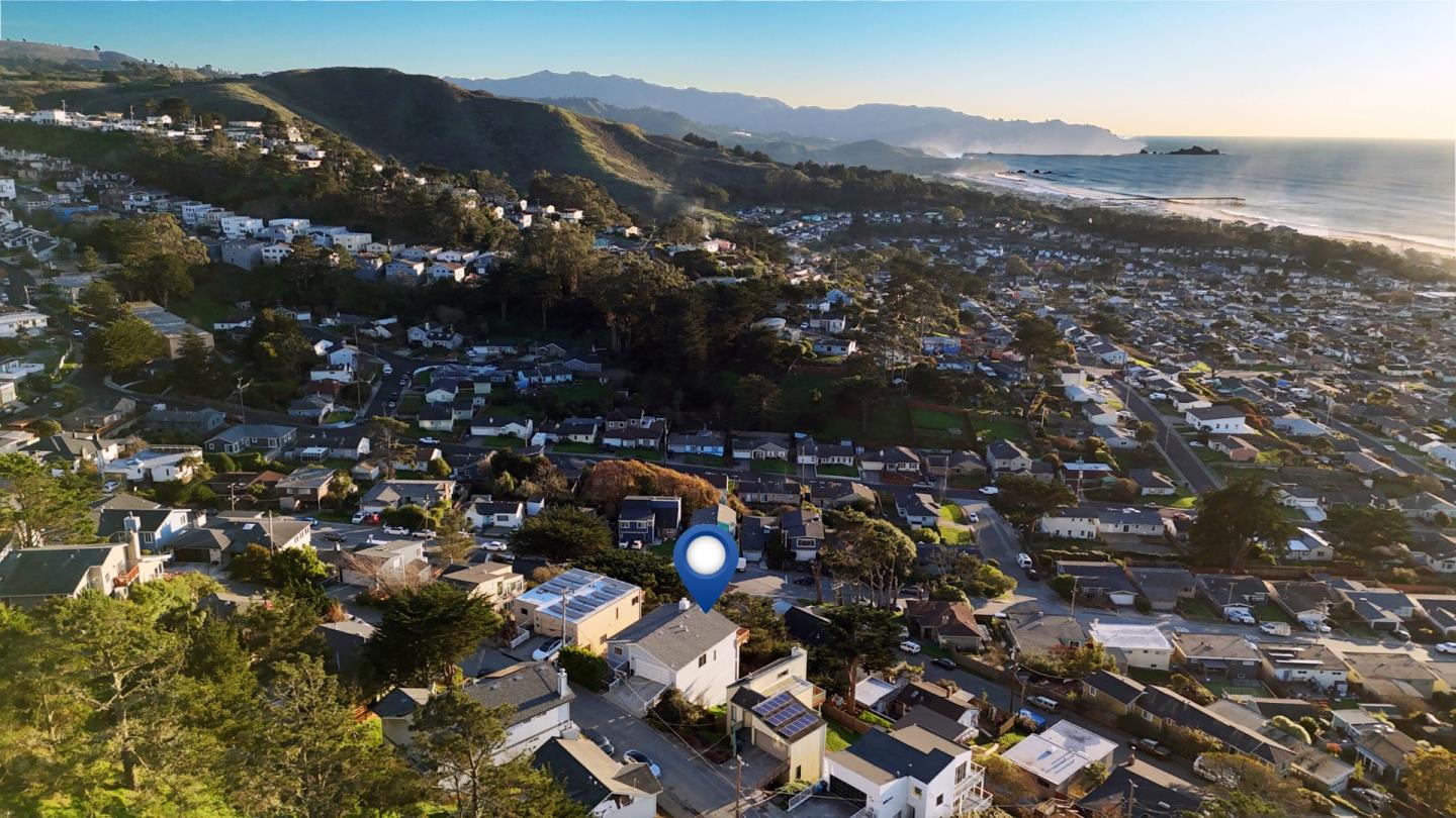 Detail Gallery Image 40 of 41 For 582 Farallon Ave, Pacifica,  CA 94044 - 3 Beds | 2 Baths