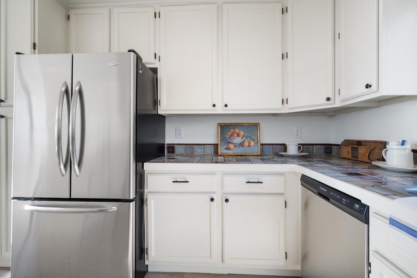 Detail Gallery Image 8 of 41 For 582 Farallon Ave, Pacifica,  CA 94044 - 3 Beds | 2 Baths