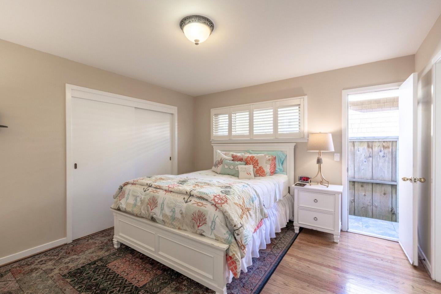 Detail Gallery Image 11 of 16 For 26231 Isabella Ave, Carmel,  CA 93923 - 2 Beds | 2 Baths