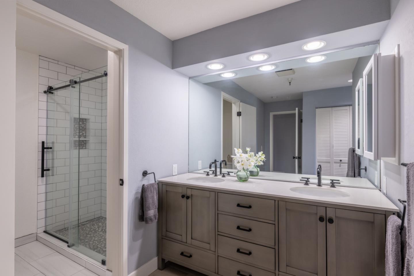 Detail Gallery Image 9 of 18 For 21 Shepherds Knoll Dr, Pebble Beach,  CA 93953 - 2 Beds | 2 Baths