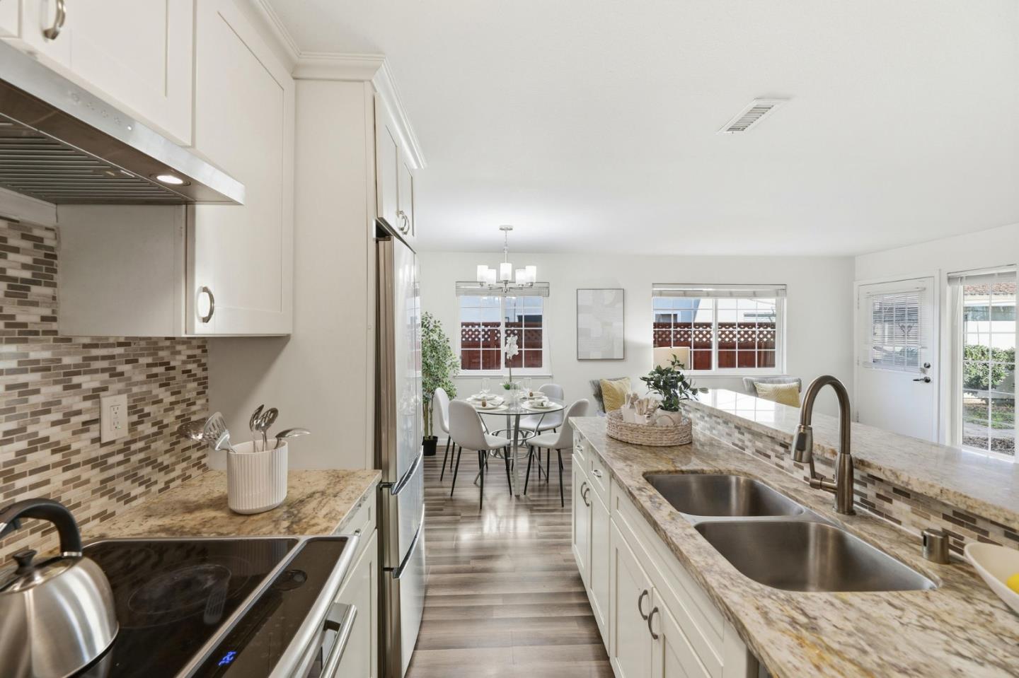 Detail Gallery Image 13 of 37 For 763 Warring Dr #3,  San Jose,  CA 95123 - 2 Beds | 1 Baths