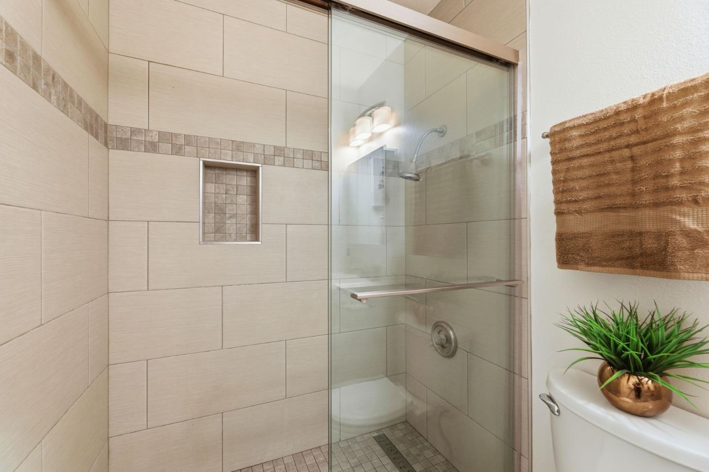 Detail Gallery Image 16 of 37 For 763 Warring Dr #3,  San Jose,  CA 95123 - 2 Beds | 1 Baths