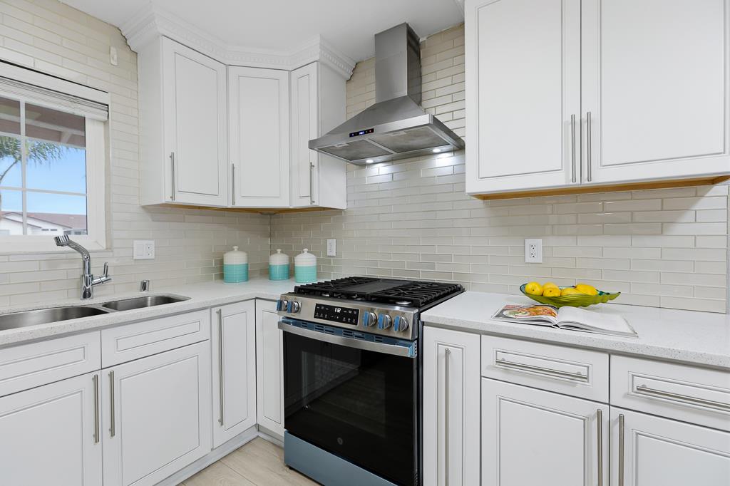 Detail Gallery Image 22 of 71 For 297 Goldenrain Ave, Fremont,  CA 94539 - 3 Beds | 2 Baths