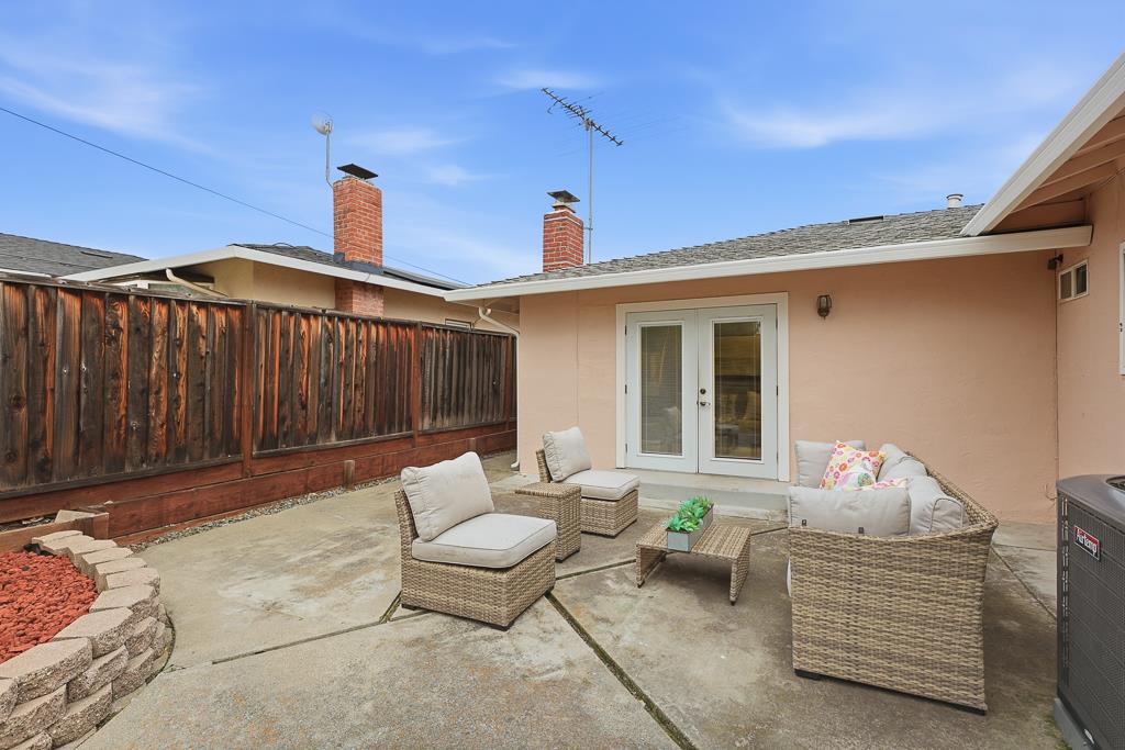 Detail Gallery Image 33 of 71 For 297 Goldenrain Ave, Fremont,  CA 94539 - 3 Beds | 2 Baths