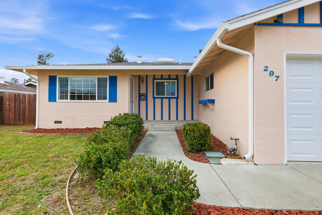 Detail Gallery Image 4 of 71 For 297 Goldenrain Ave, Fremont,  CA 94539 - 3 Beds | 2 Baths