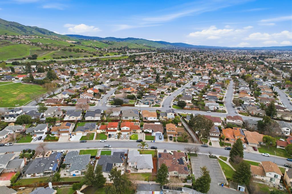 Detail Gallery Image 60 of 71 For 297 Goldenrain Ave, Fremont,  CA 94539 - 3 Beds | 2 Baths