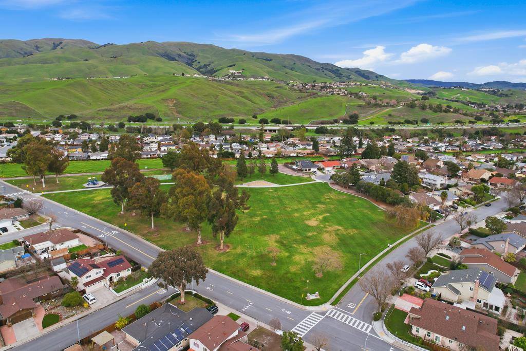 Detail Gallery Image 67 of 71 For 297 Goldenrain Ave, Fremont,  CA 94539 - 3 Beds | 2 Baths