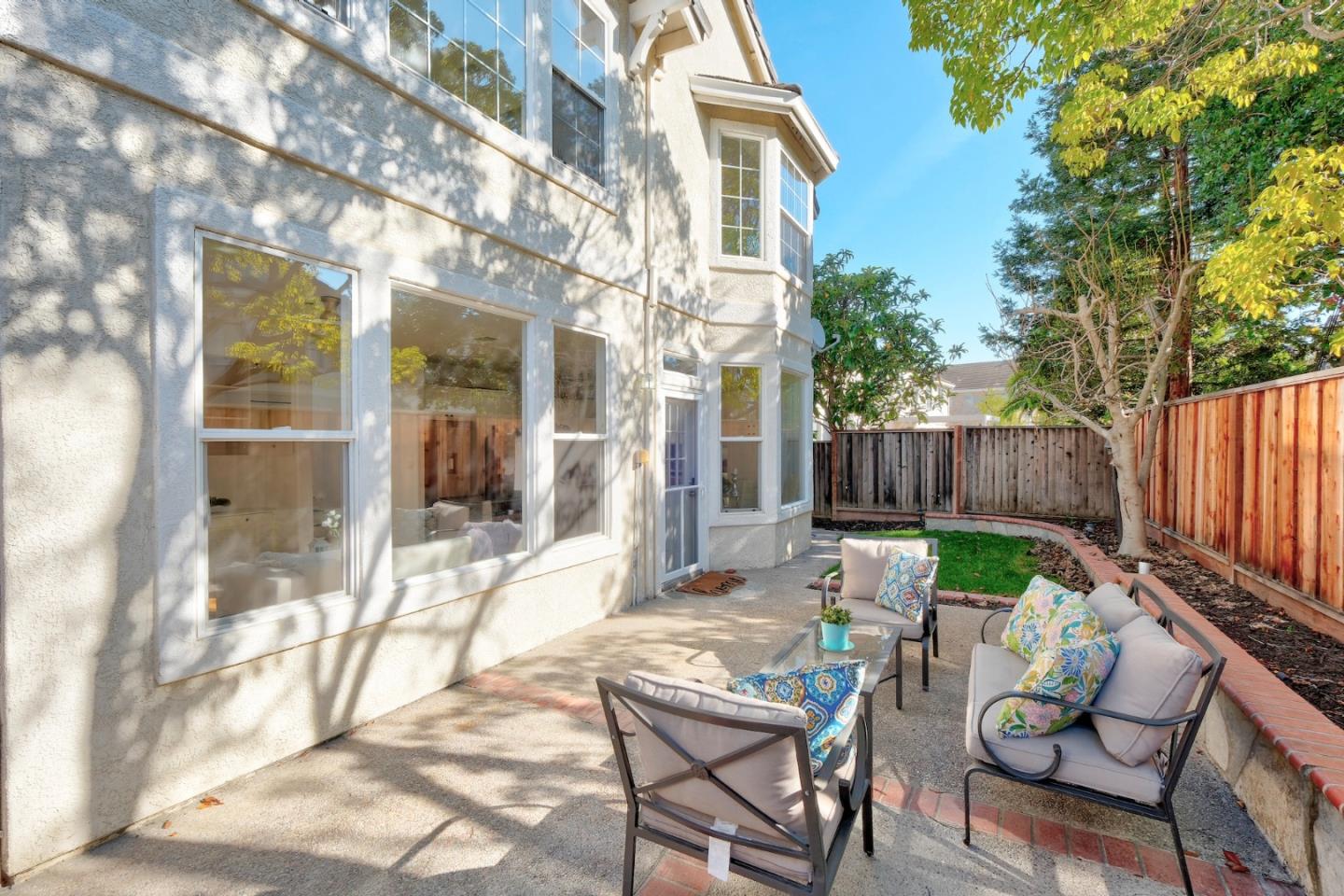 Detail Gallery Image 27 of 28 For 36075 Crystal Springs Dr, Newark,  CA 94560 - 4 Beds | 3 Baths