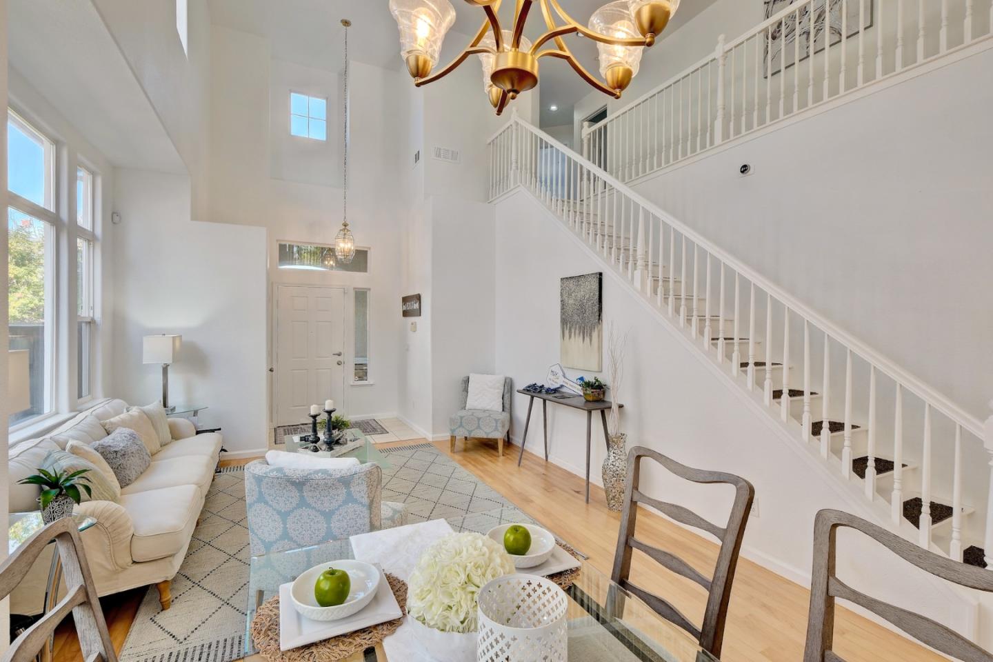 Detail Gallery Image 3 of 28 For 36075 Crystal Springs Dr, Newark,  CA 94560 - 4 Beds | 3 Baths