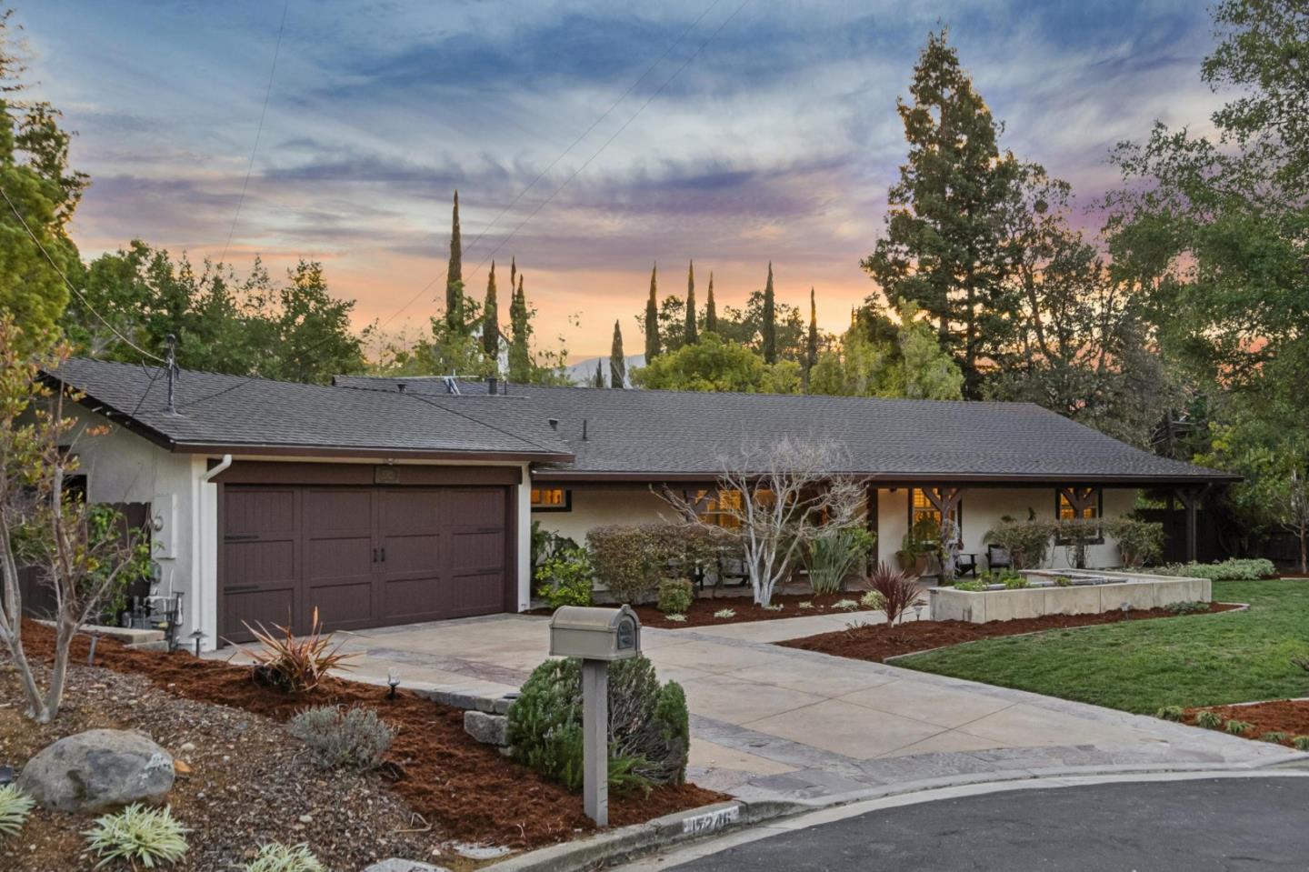 Detail Gallery Image 2 of 70 For 17246 Verdes Robles, Los Gatos,  CA 95030 - 4 Beds | 2/1 Baths