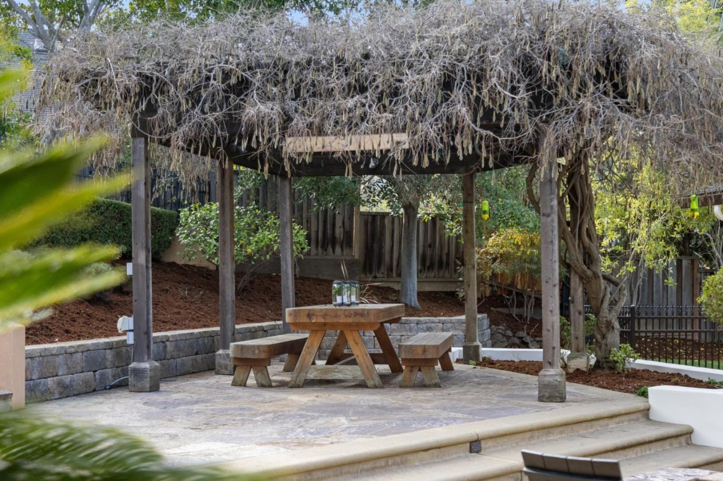 Detail Gallery Image 45 of 70 For 17246 Verdes Robles, Los Gatos,  CA 95030 - 4 Beds | 2/1 Baths