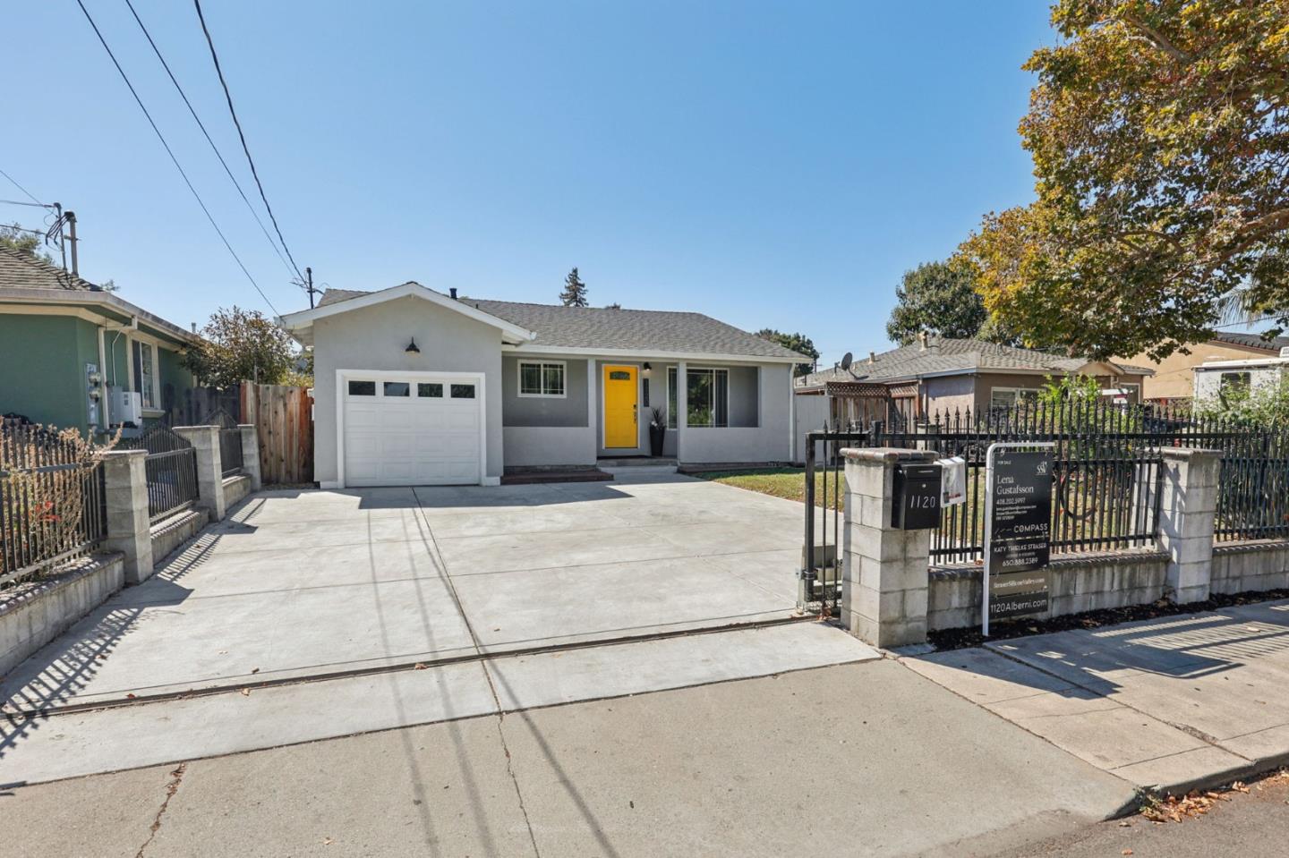 Detail Gallery Image 4 of 39 For 1120 Alberni St, East Palo Alto,  CA 94303 - 5 Beds | 3 Baths