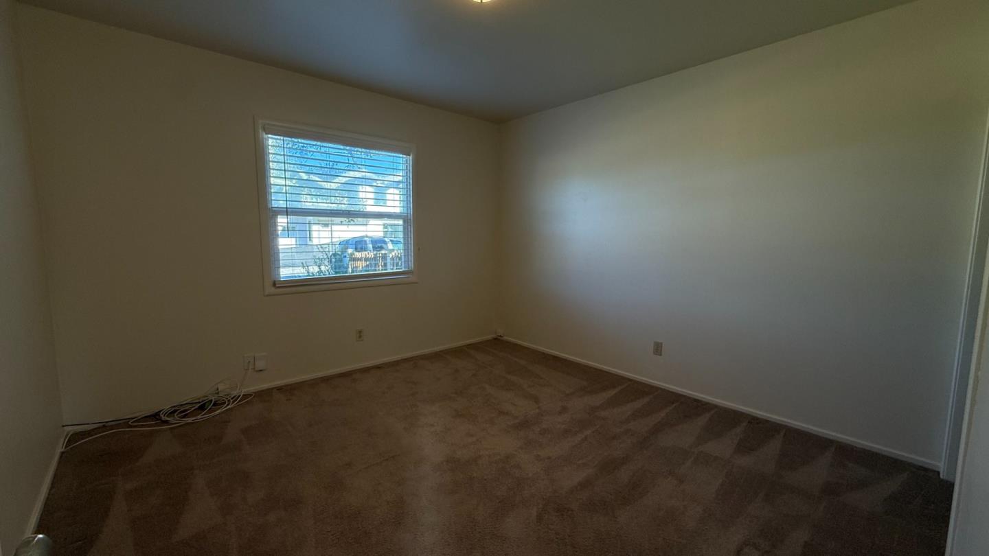 Detail Gallery Image 12 of 15 For 725 Alice St, Monterey,  CA 93940 - 2 Beds | 1 Baths