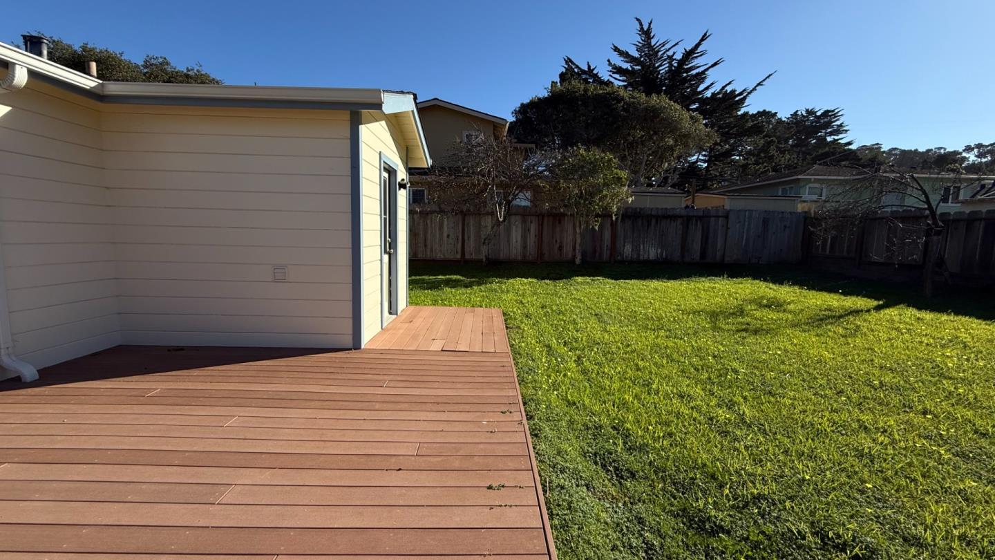 Detail Gallery Image 13 of 15 For 725 Alice St, Monterey,  CA 93940 - 2 Beds | 1 Baths