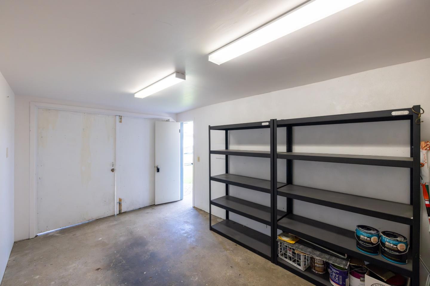 Detail Gallery Image 18 of 22 For 725 Alice St, Monterey,  CA 93940 - 2 Beds | 1 Baths