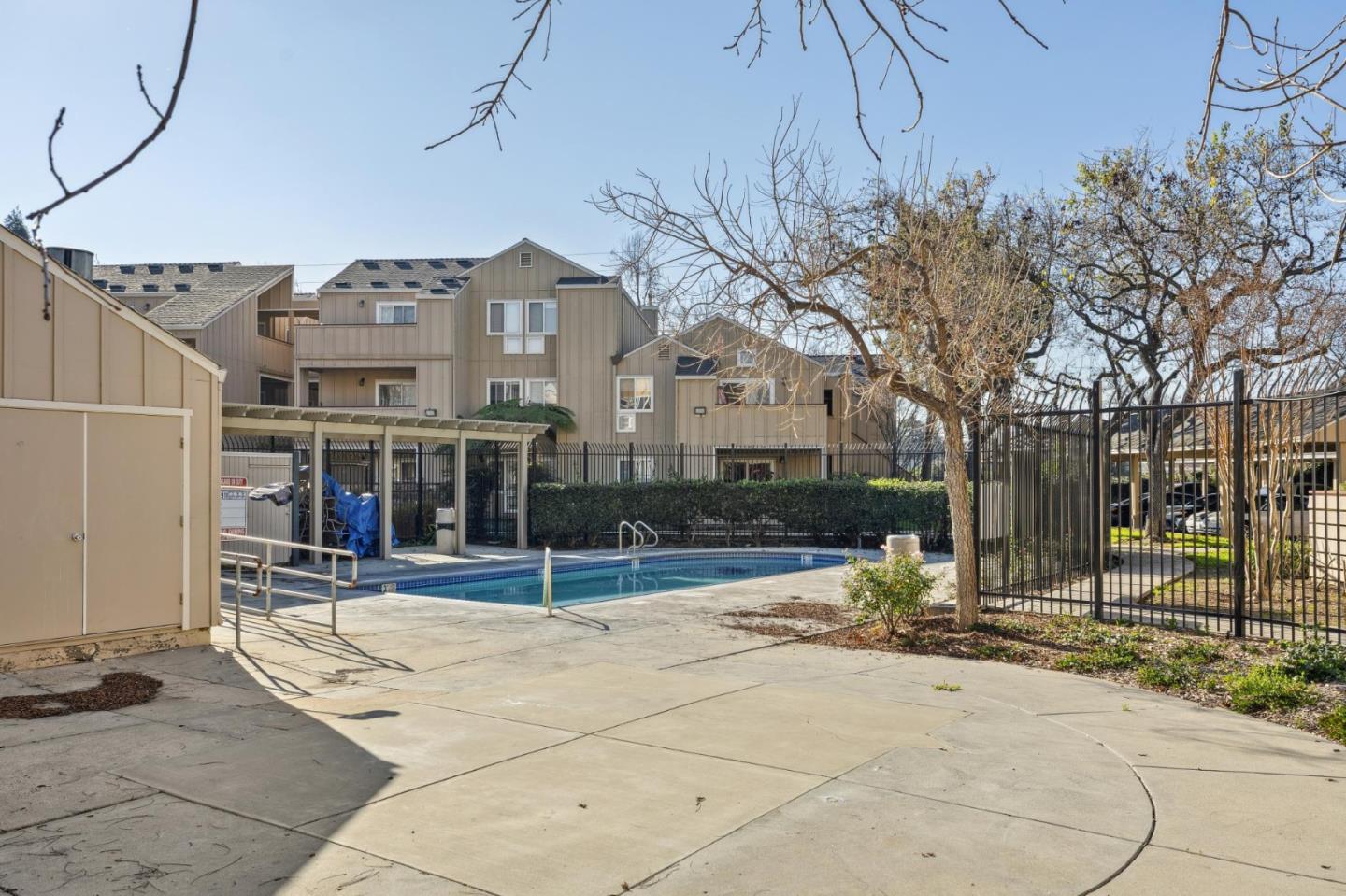 Detail Gallery Image 30 of 30 For 102 Monte Verano Ct, San Jose,  CA 95116 - 2 Beds | 2 Baths