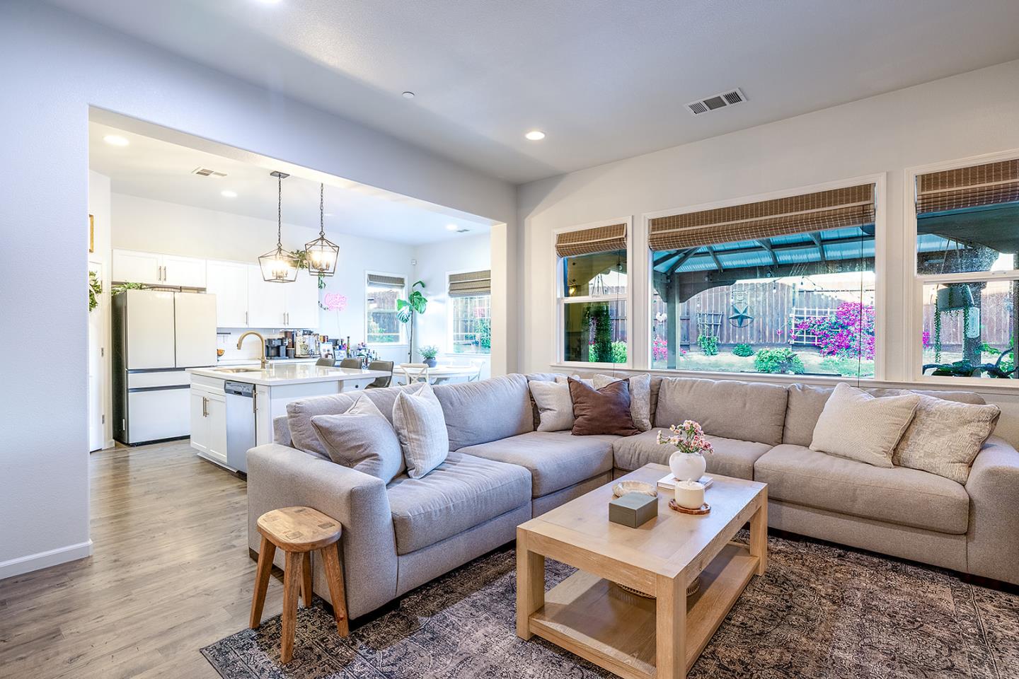 Detail Gallery Image 10 of 37 For 1249 La Colina St, Soledad,  CA 93960 - 3 Beds | 2 Baths