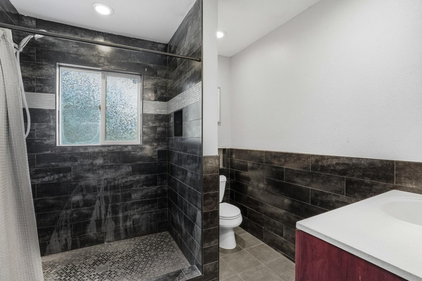 Detail Gallery Image 19 of 35 For 17918 Pesante Rd, Prunedale,  CA 93907 - 3 Beds | 2 Baths