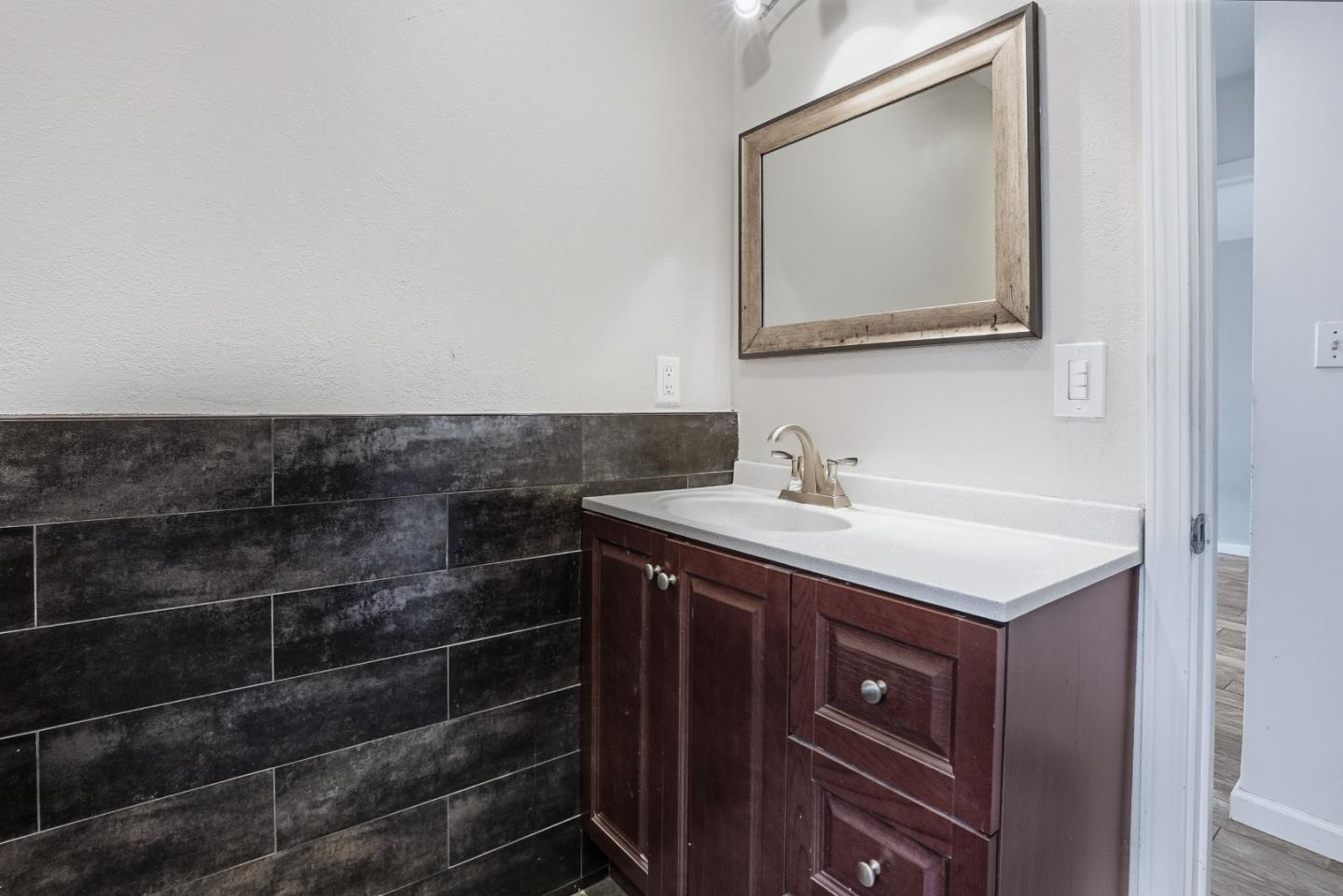 Detail Gallery Image 21 of 35 For 17918 Pesante Rd, Prunedale,  CA 93907 - 3 Beds | 2 Baths