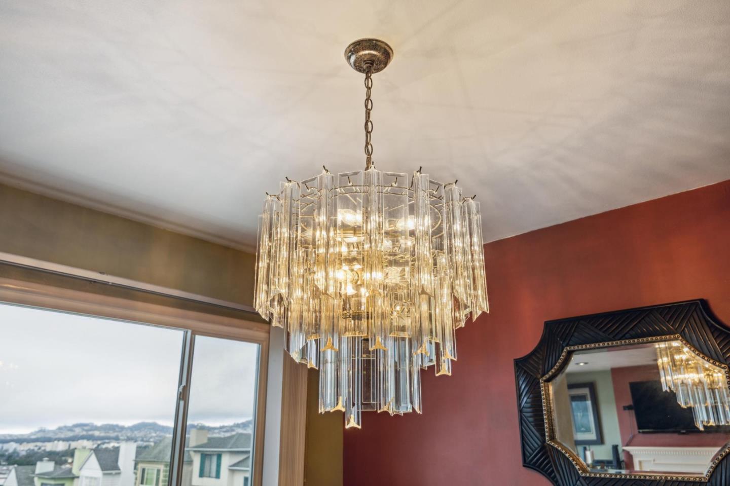 Detail Gallery Image 25 of 51 For 1063 87th St, Daly City,  CA 94015 - 5 Beds | 2 Baths