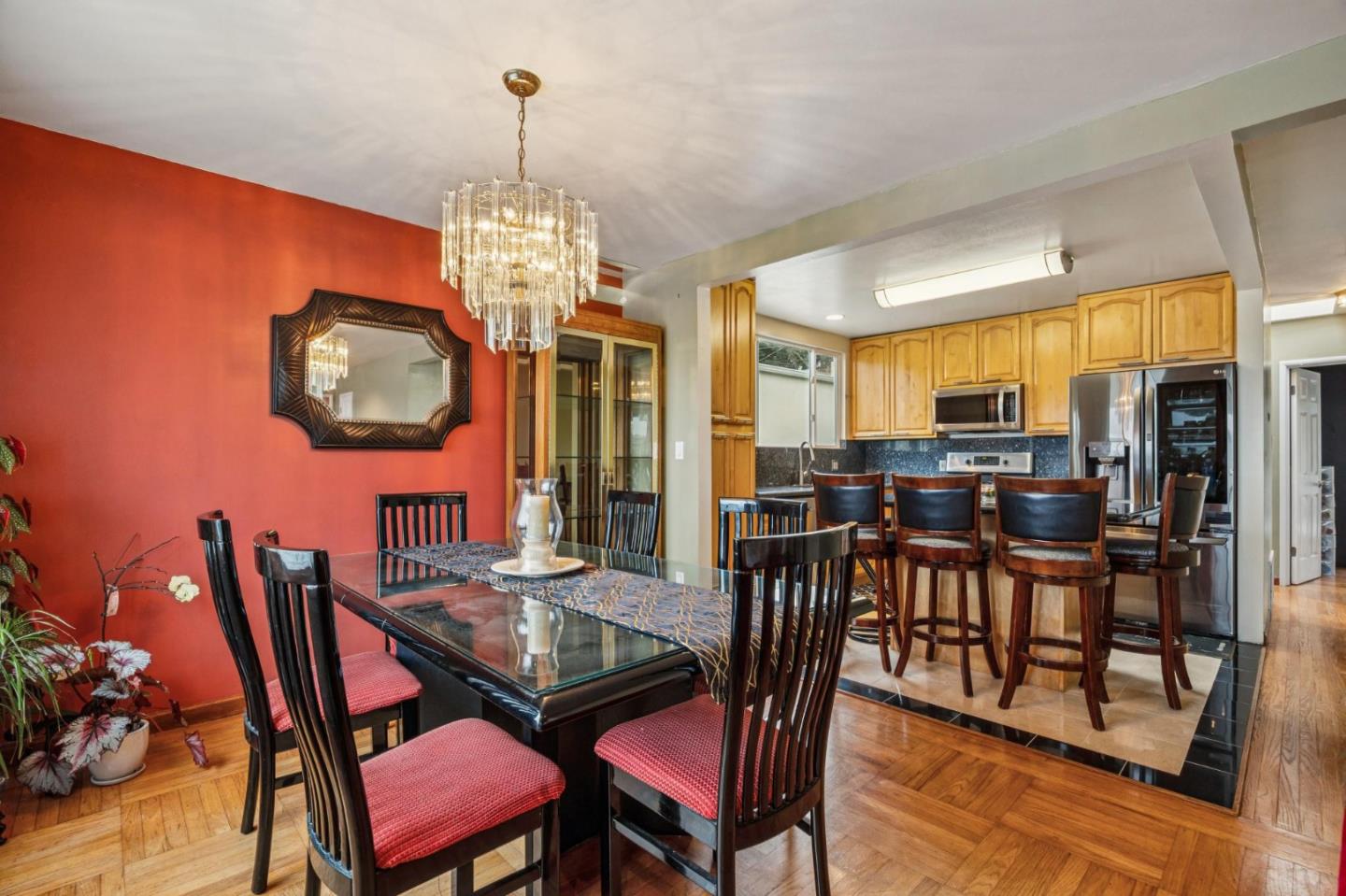 Detail Gallery Image 29 of 51 For 1063 87th St, Daly City,  CA 94015 - 5 Beds | 2 Baths