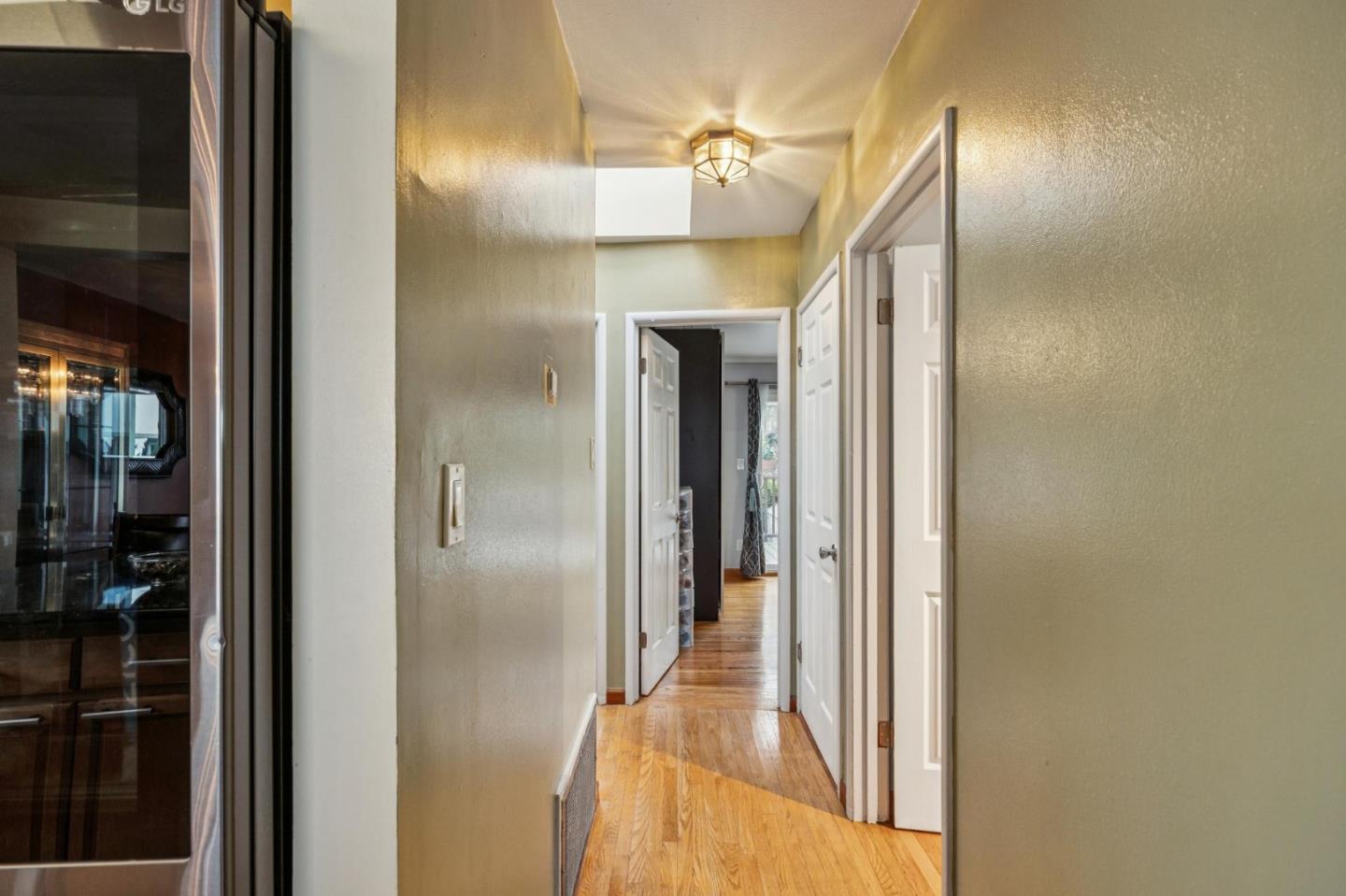 Detail Gallery Image 35 of 51 For 1063 87th St, Daly City,  CA 94015 - 5 Beds | 2 Baths