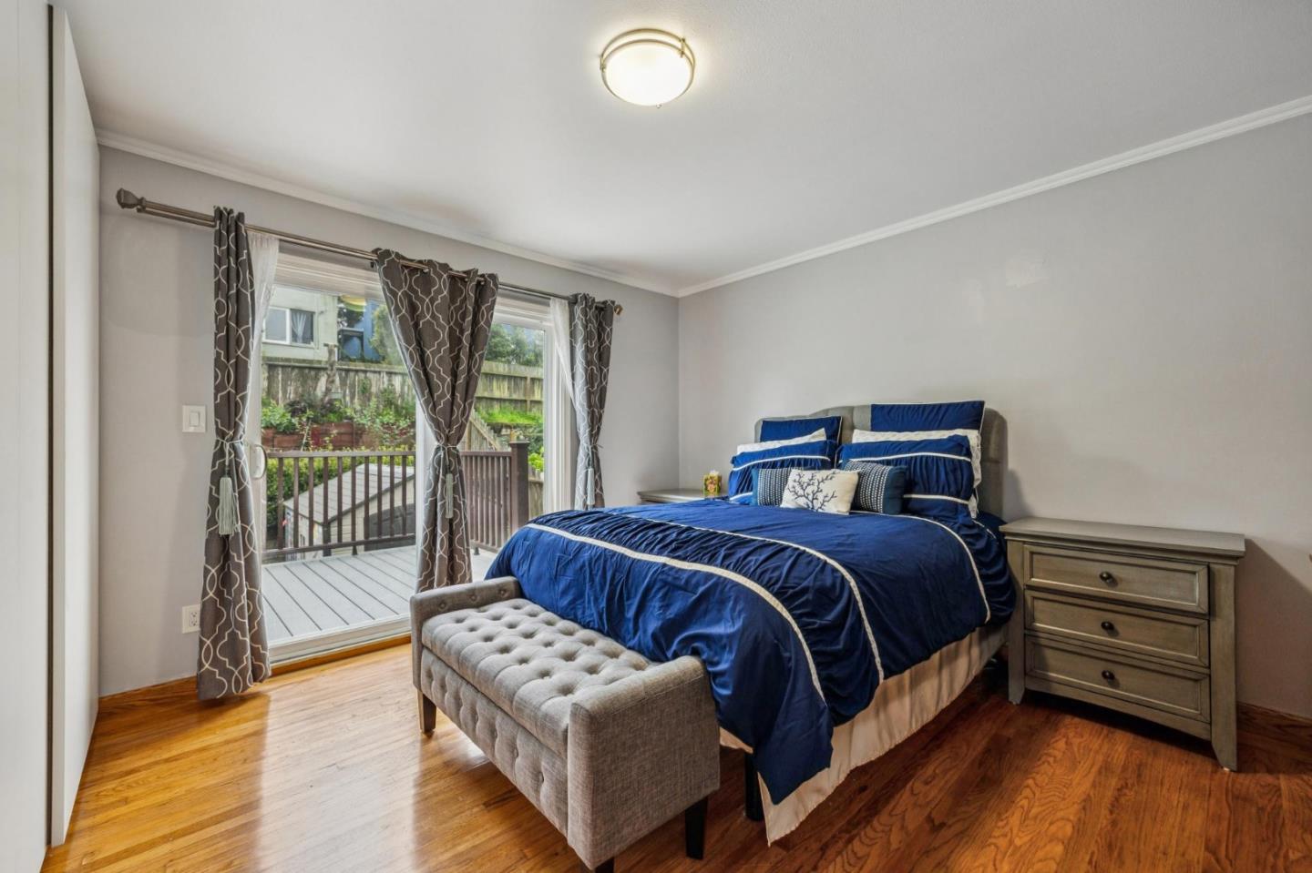 Detail Gallery Image 37 of 51 For 1063 87th St, Daly City,  CA 94015 - 5 Beds | 2 Baths