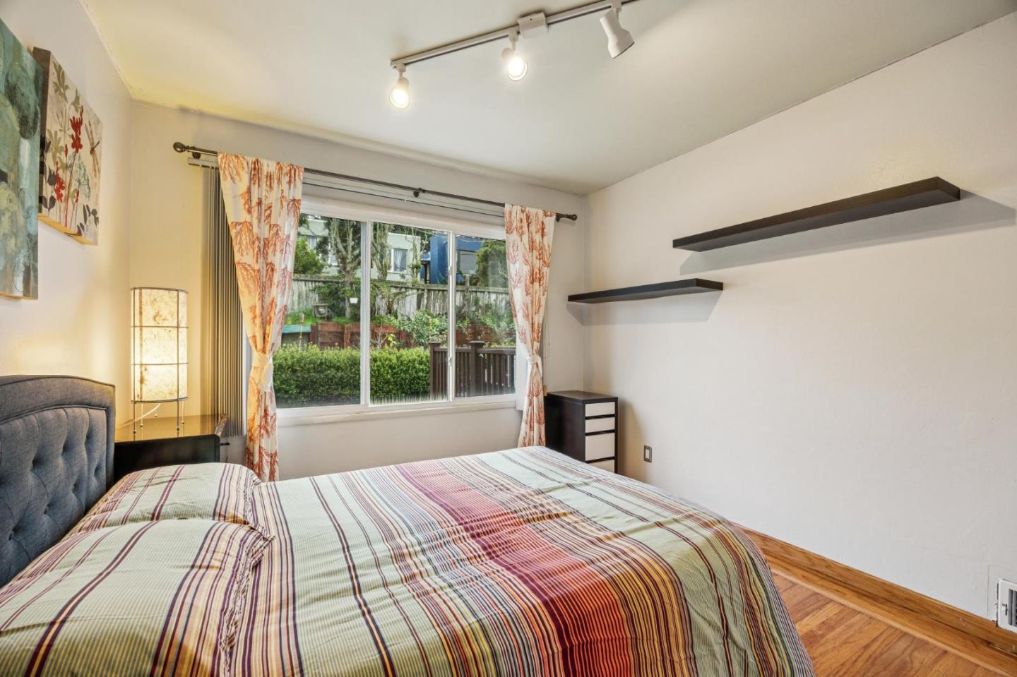 Detail Gallery Image 45 of 51 For 1063 87th St, Daly City,  CA 94015 - 5 Beds | 2 Baths