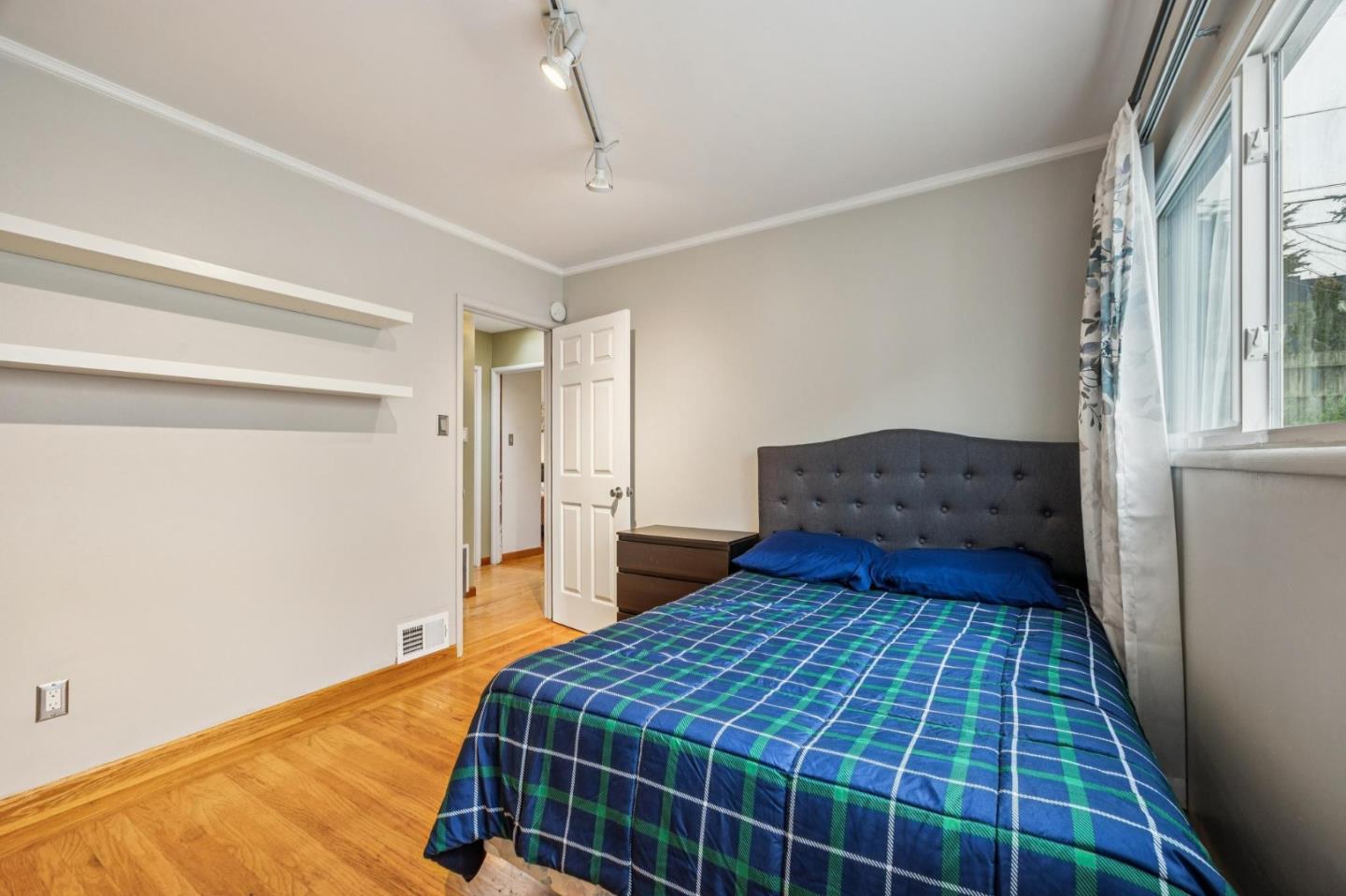 Detail Gallery Image 48 of 51 For 1063 87th St, Daly City,  CA 94015 - 5 Beds | 2 Baths