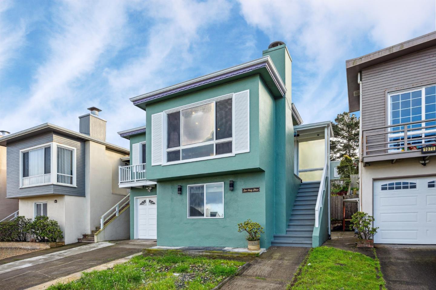 Detail Gallery Image 5 of 51 For 1063 87th St, Daly City,  CA 94015 - 5 Beds | 2 Baths