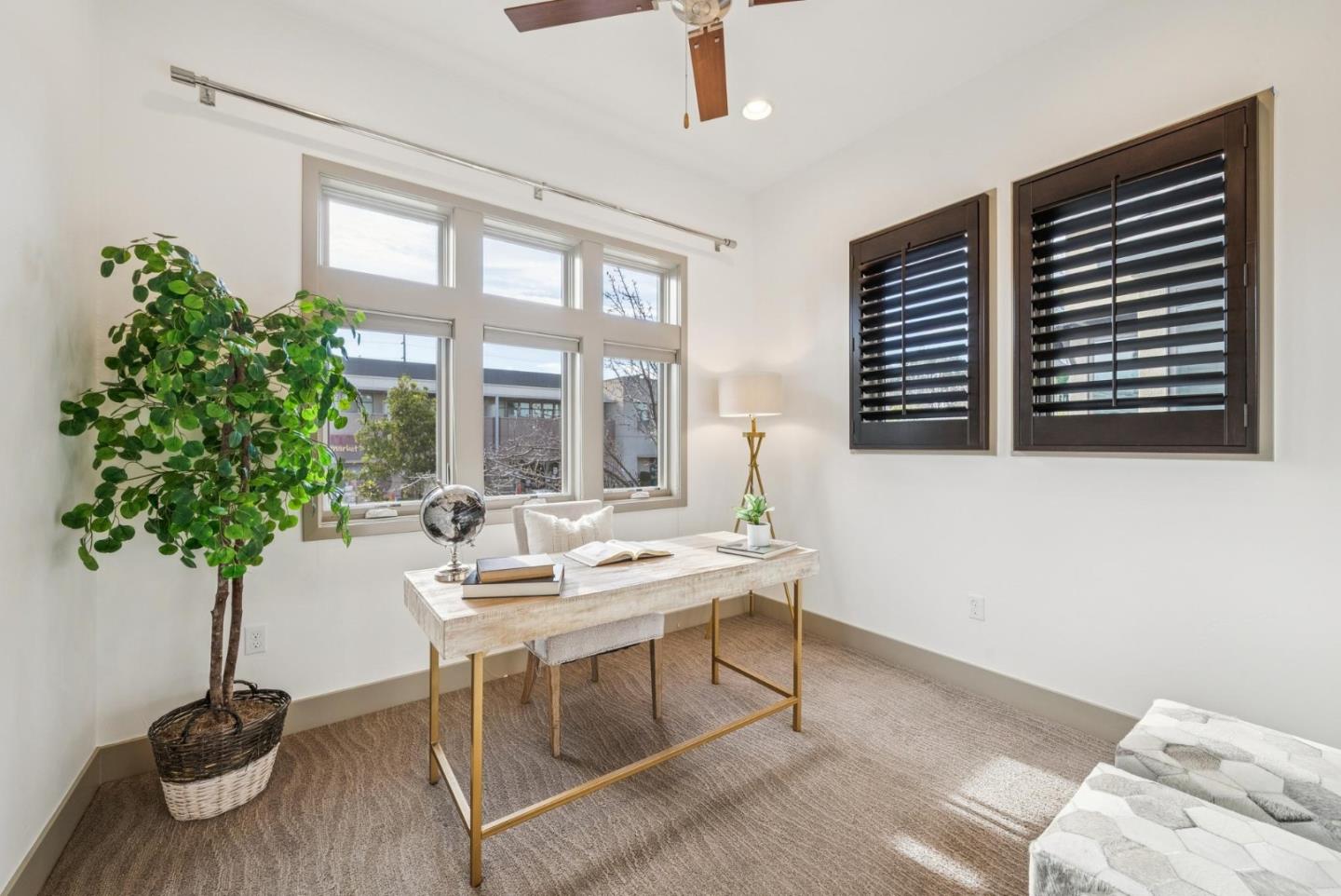 Detail Gallery Image 23 of 51 For 3428 Alma Village Cir, Palo Alto,  CA 94306 - 4 Beds | 3/1 Baths