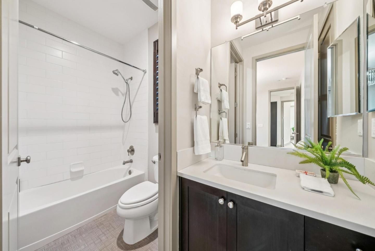 Detail Gallery Image 37 of 51 For 3428 Alma Village Cir, Palo Alto,  CA 94306 - 4 Beds | 3/1 Baths